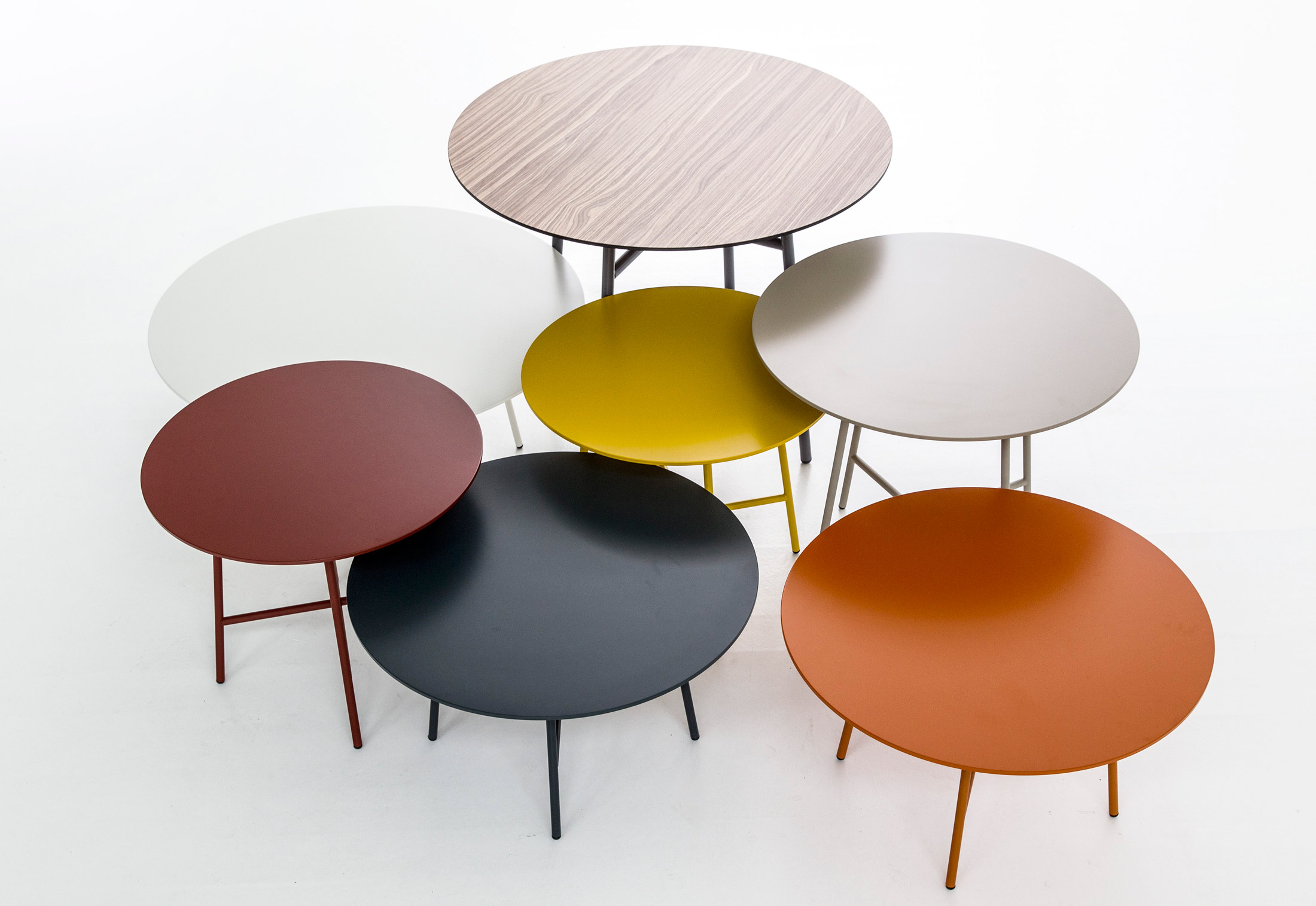 开云（中国） - 桌几|茶几/边几|办公家具|设计师家具|提亚玛丽亚茶几