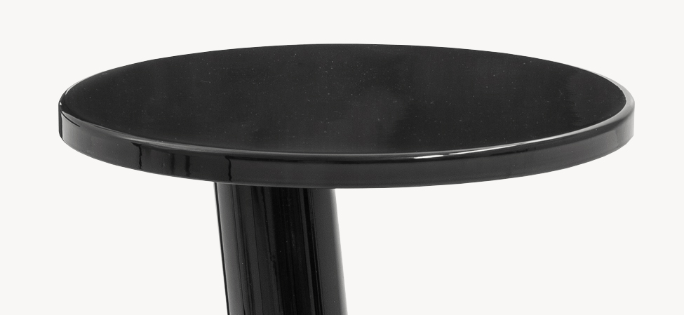 开云（中国） - 桌几|茶几/边几|办公家具|设计师家具|塞巴斯蒂安·赫克纳管茶几