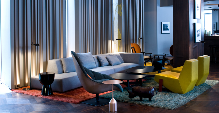 开云（中国） - 桌几|咖啡桌|办公家具|设计师家具|菲尼克斯咖啡桌