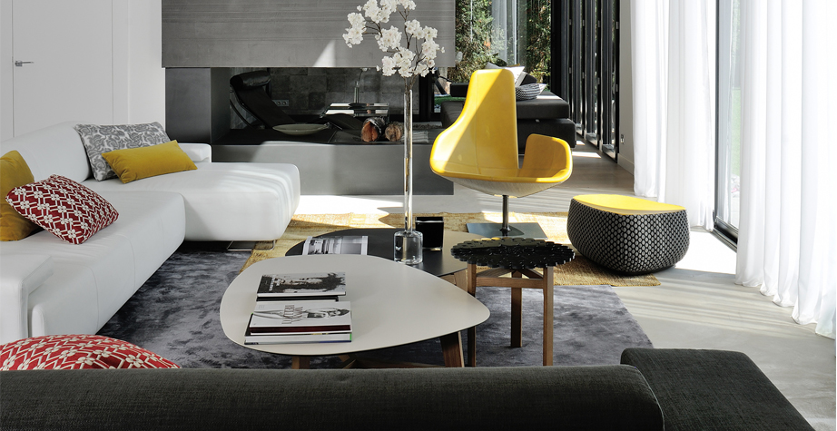 开云（中国） - 桌几|咖啡桌|办公家具|设计师家具|菲尼克斯咖啡桌