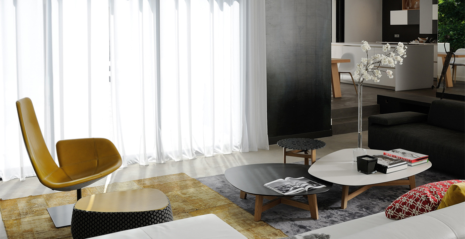 开云（中国） - 桌几|咖啡桌|办公家具|设计师家具|菲尼克斯咖啡桌