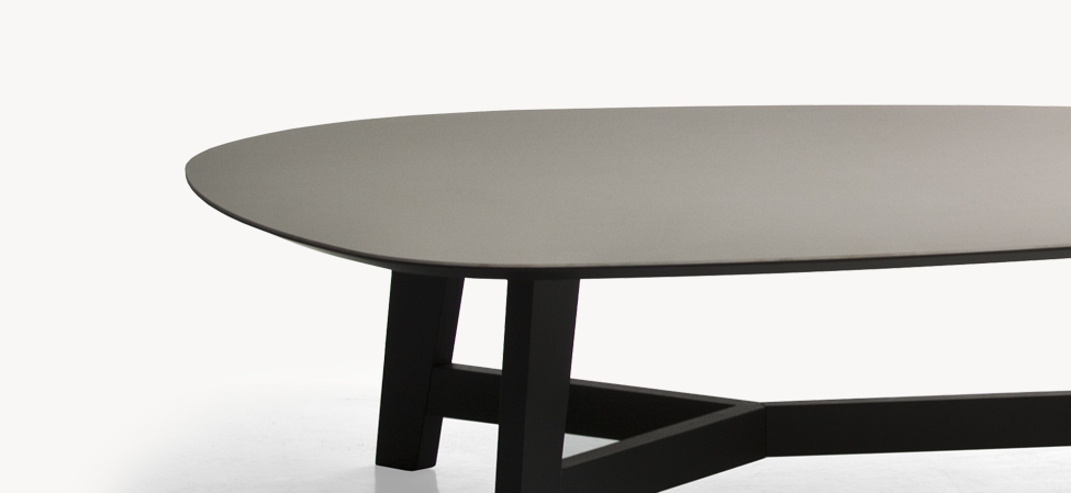 开云（中国） - 桌几|咖啡桌|办公家具|设计师家具|菲尼克斯咖啡桌