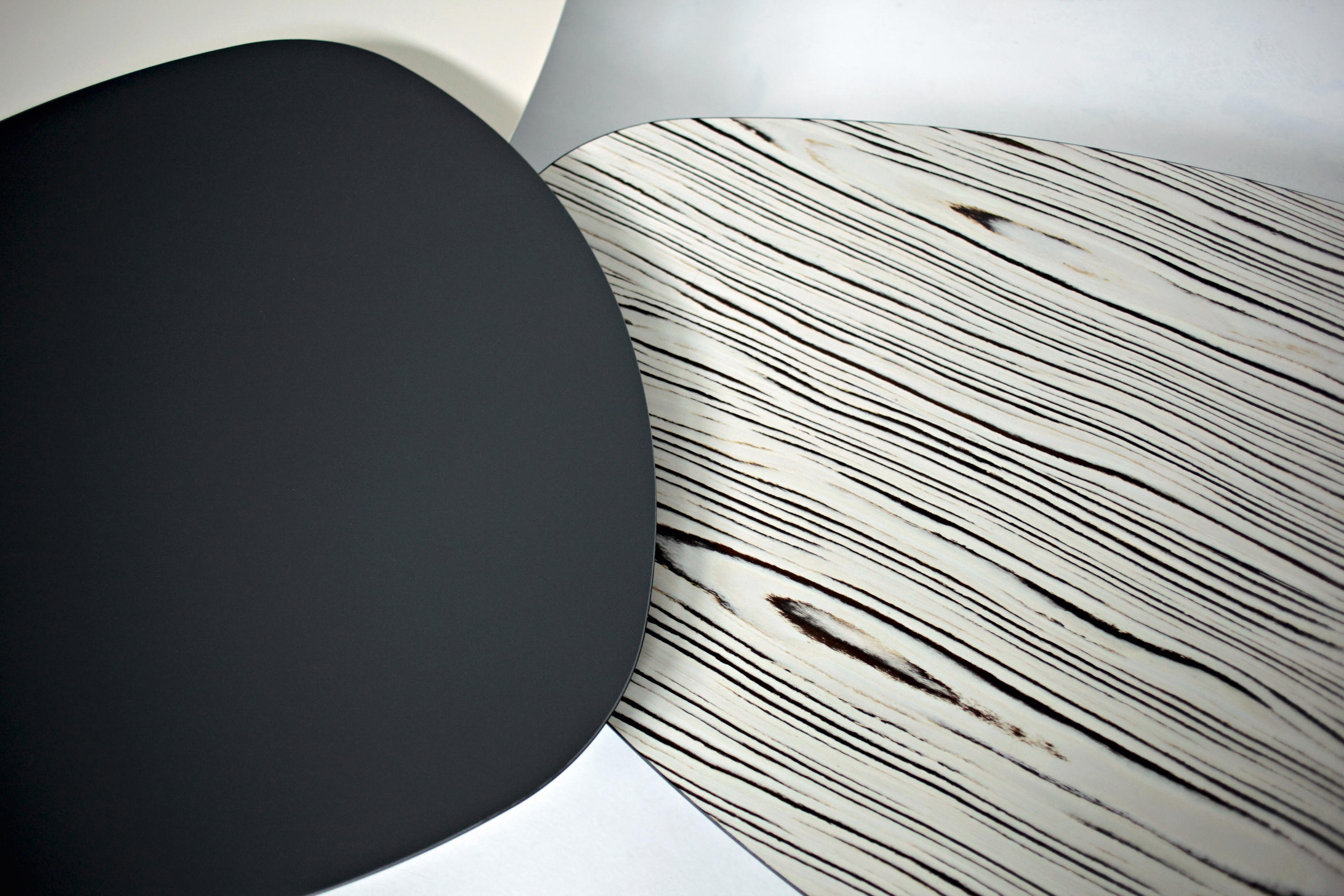 开云（中国） - 桌几|咖啡桌|办公家具|设计师家具|菲尼克斯咖啡桌