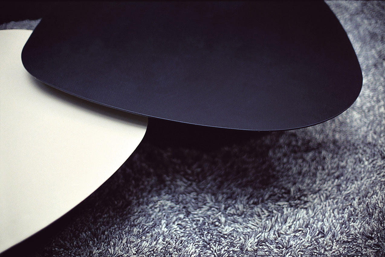 开云（中国） - 桌几|咖啡桌|办公家具|设计师家具|菲尼克斯咖啡桌