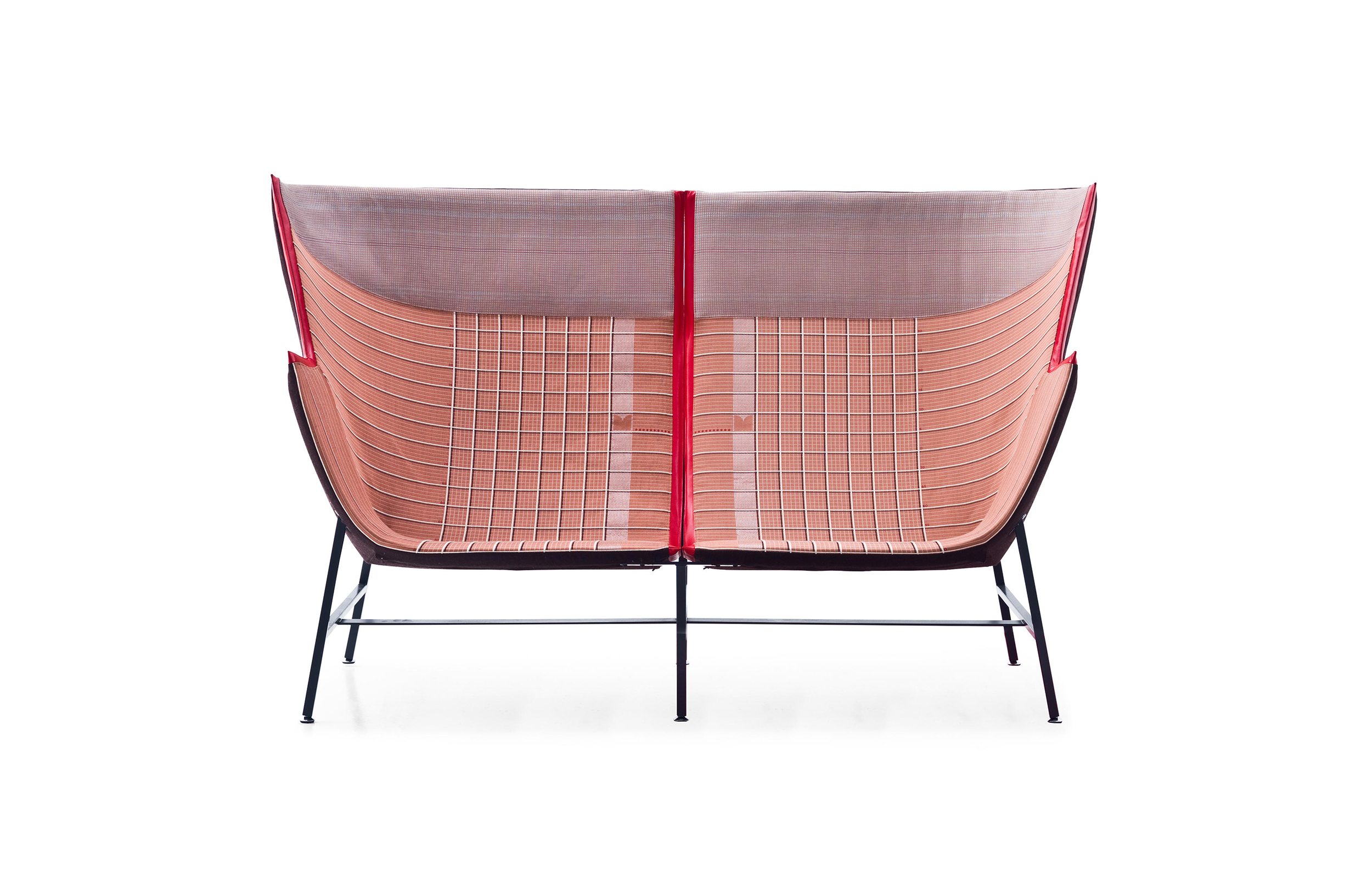 [开云（中国） - 坐具|休闲椅|办公家具|设计师家具|纸飞机休闲椅]