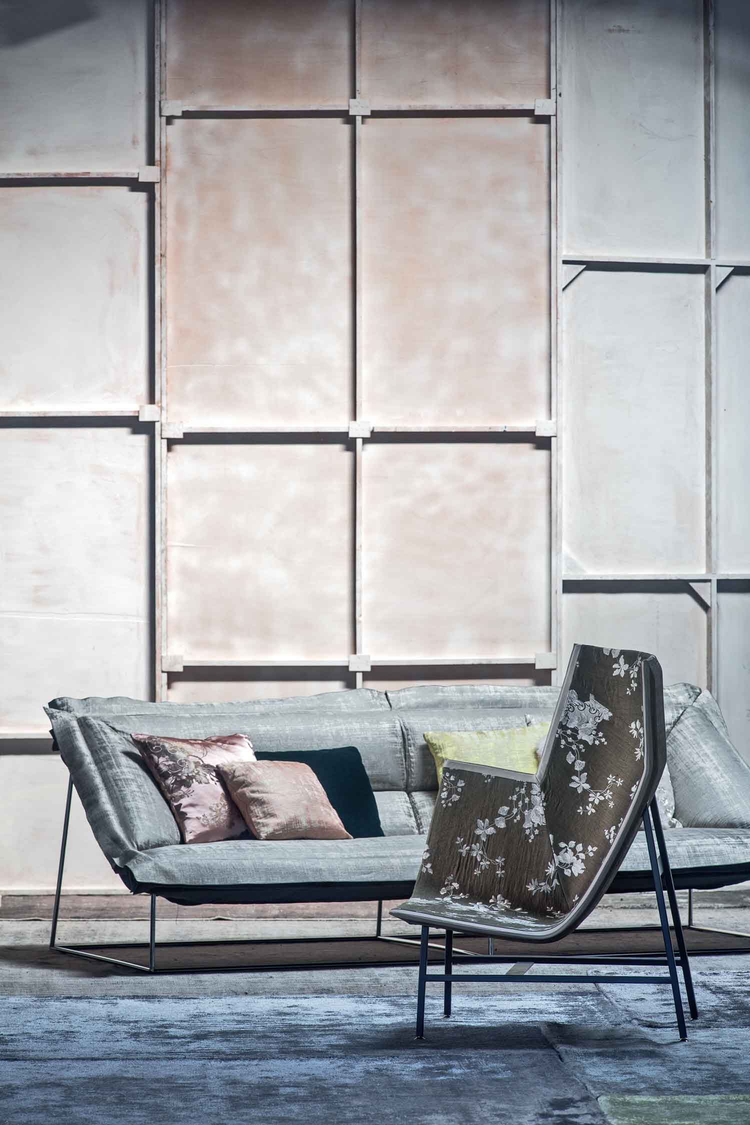 开云（中国） - 坐具|休闲椅|办公家具|设计师家具|纸飞机休闲椅