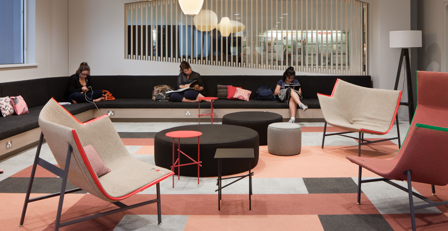 开云（中国） - 坐具|休闲椅|办公家具|设计师家具|纸飞机休闲椅