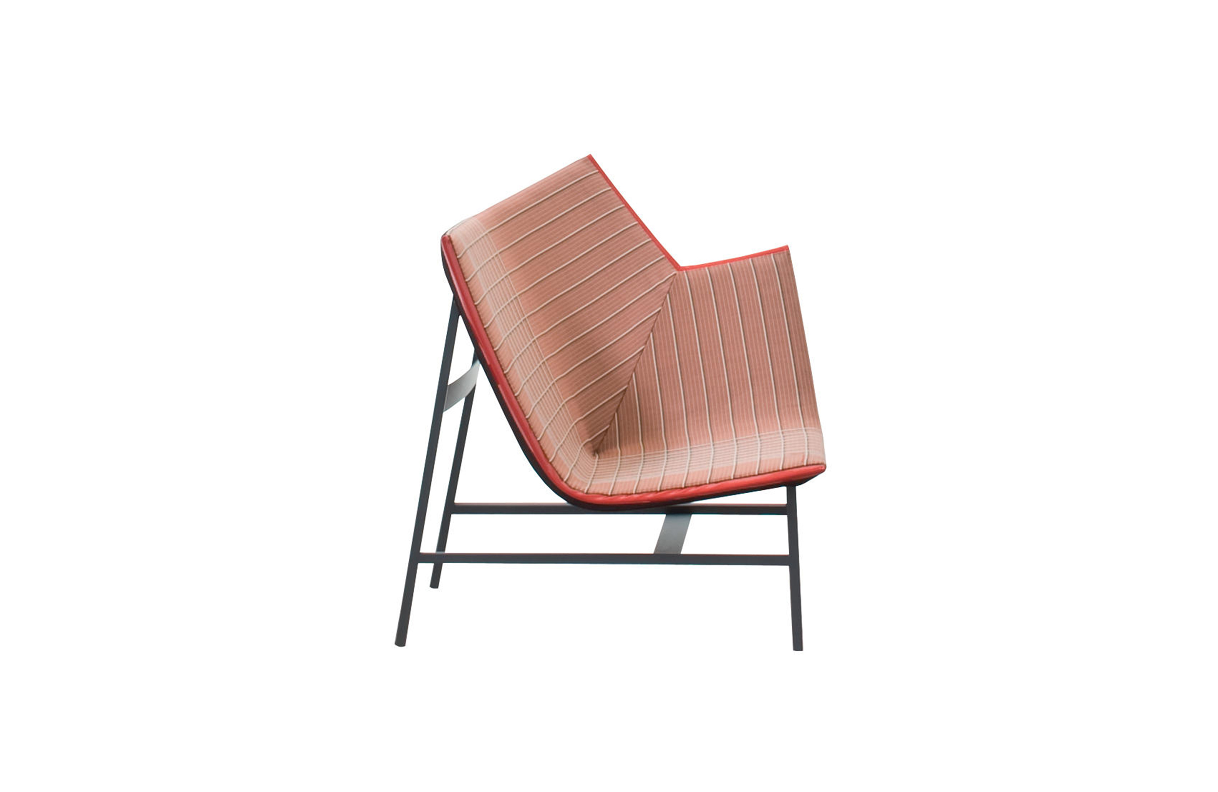 开云（中国） - 坐具|休闲椅|办公家具|设计师家具|纸飞机休闲椅