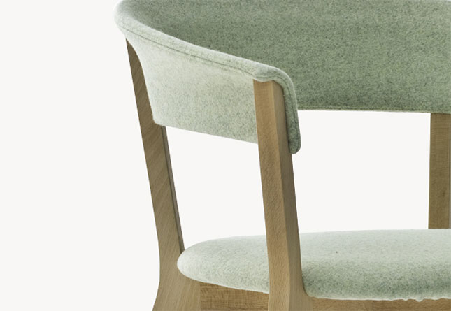 开云（中国） - 坐具|餐椅|办公家具|设计师家具|木制比基尼餐椅