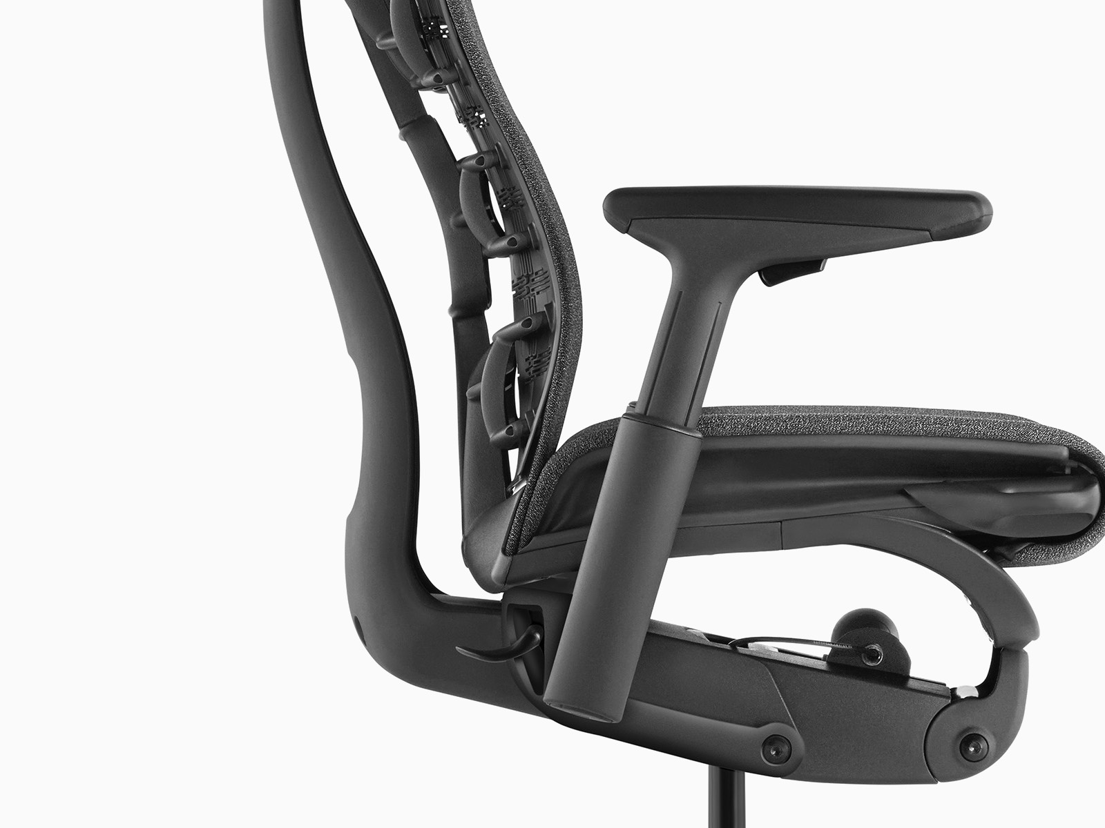 办公椅|现代真皮中班椅|办公家具|设计师家具|恩博迪大班椅