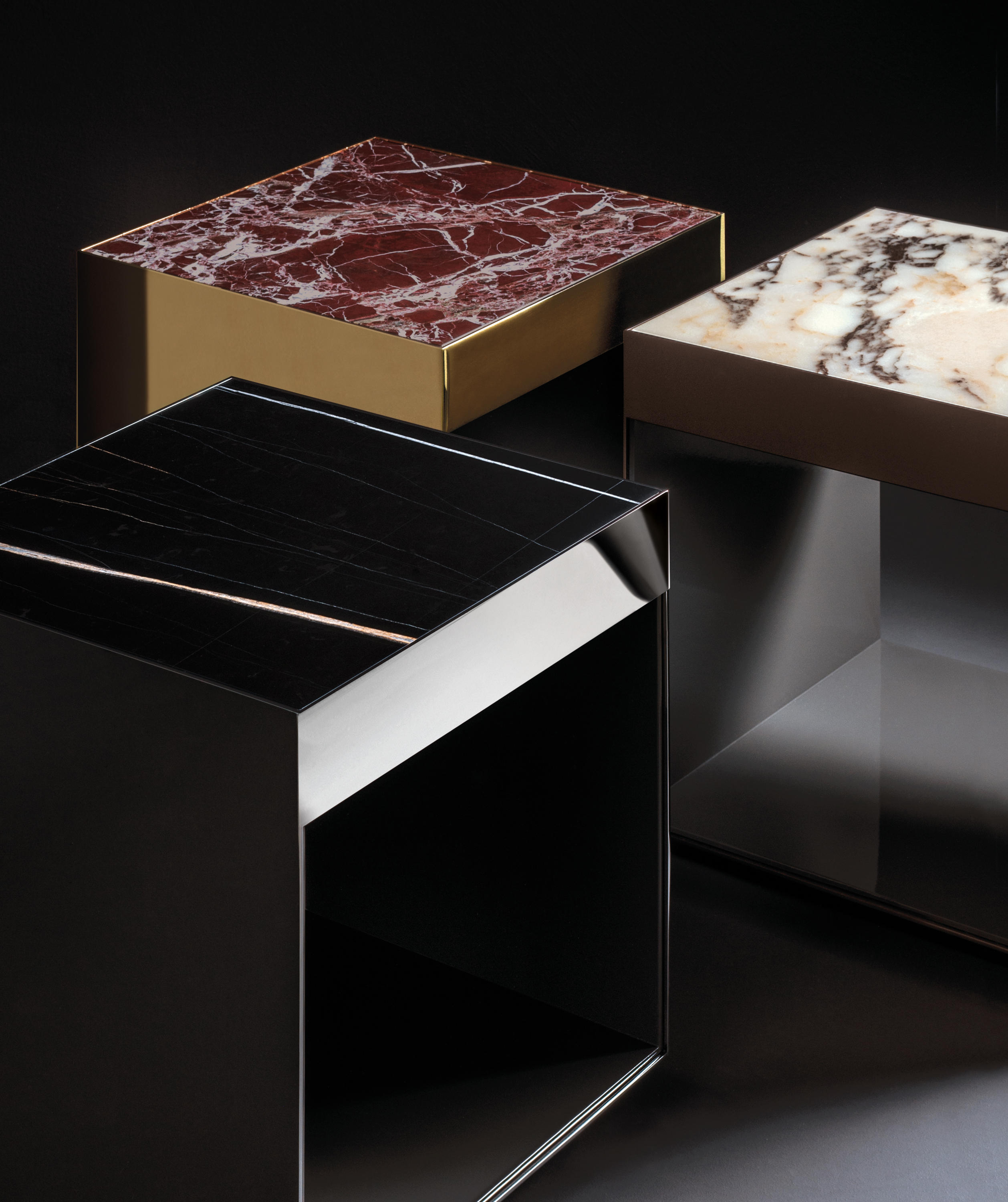 开云（中国） - 桌几|茶几/边几|办公家具|设计师家具|埃罗特茶几