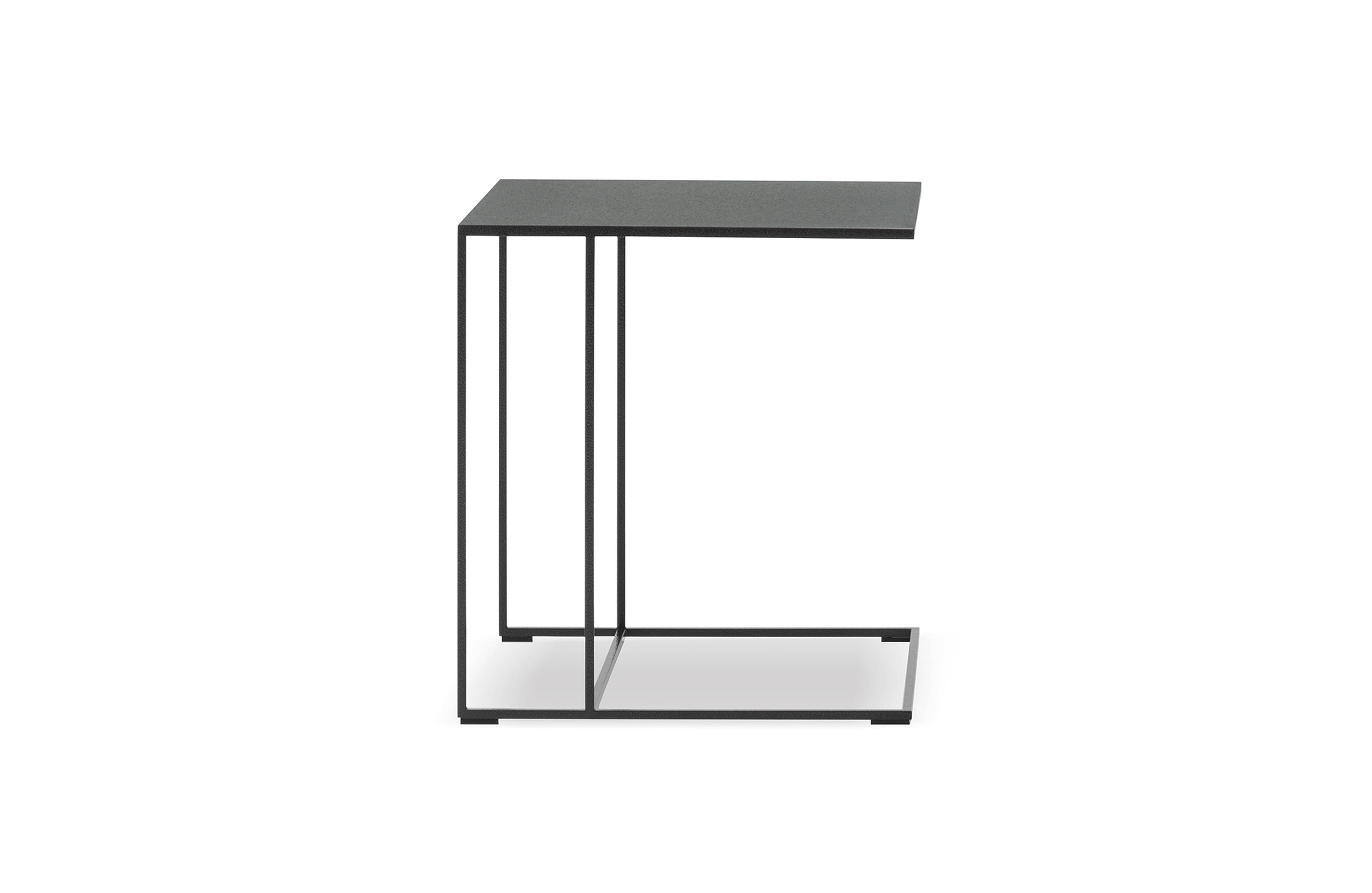 开云（中国） - 桌几|茶几/边几|办公家具|设计师家具|莱格青铜边几