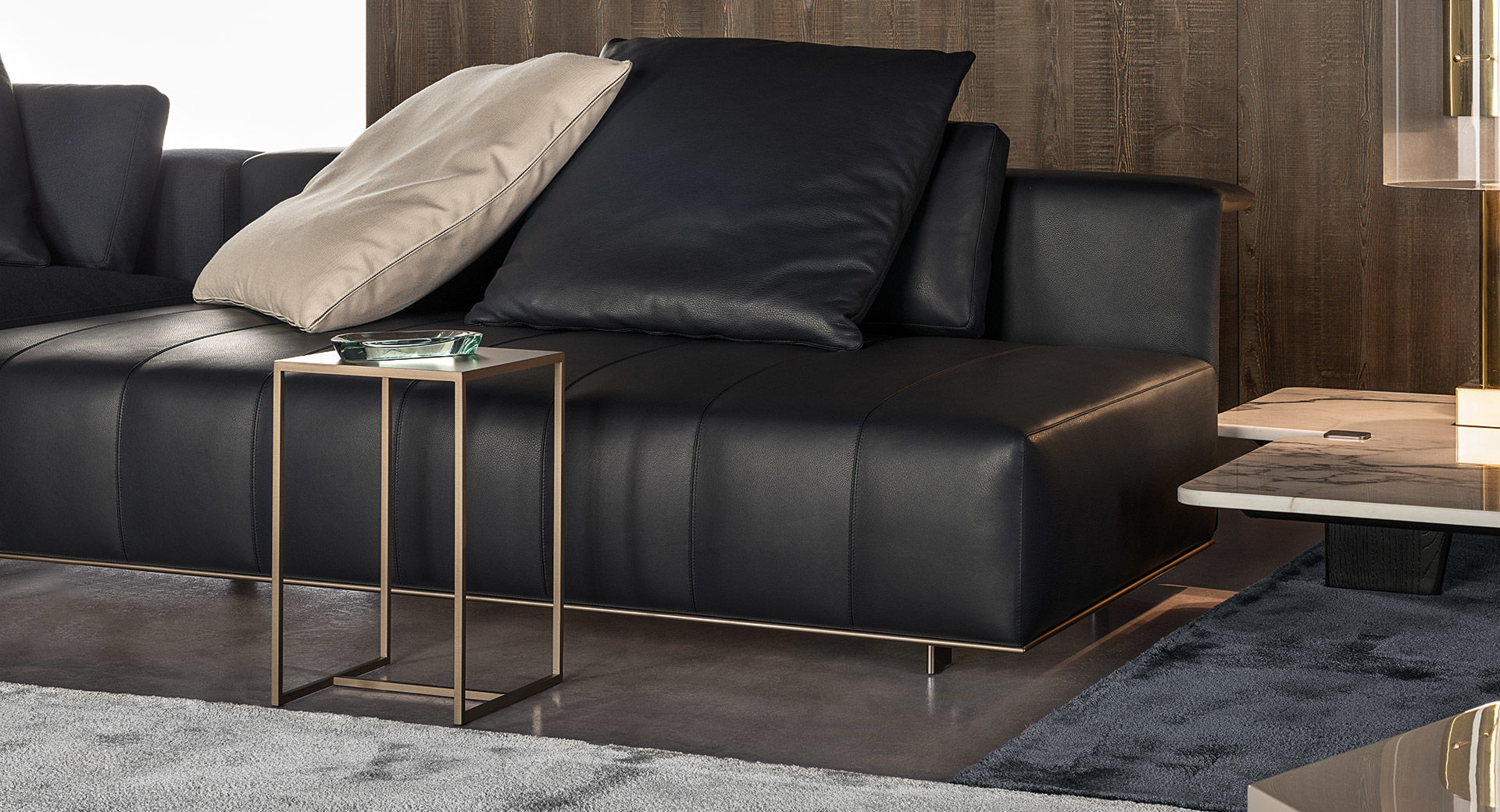 开云（中国） - 桌几|茶几/边几|办公家具|设计师家具|杜尚青铜茶几