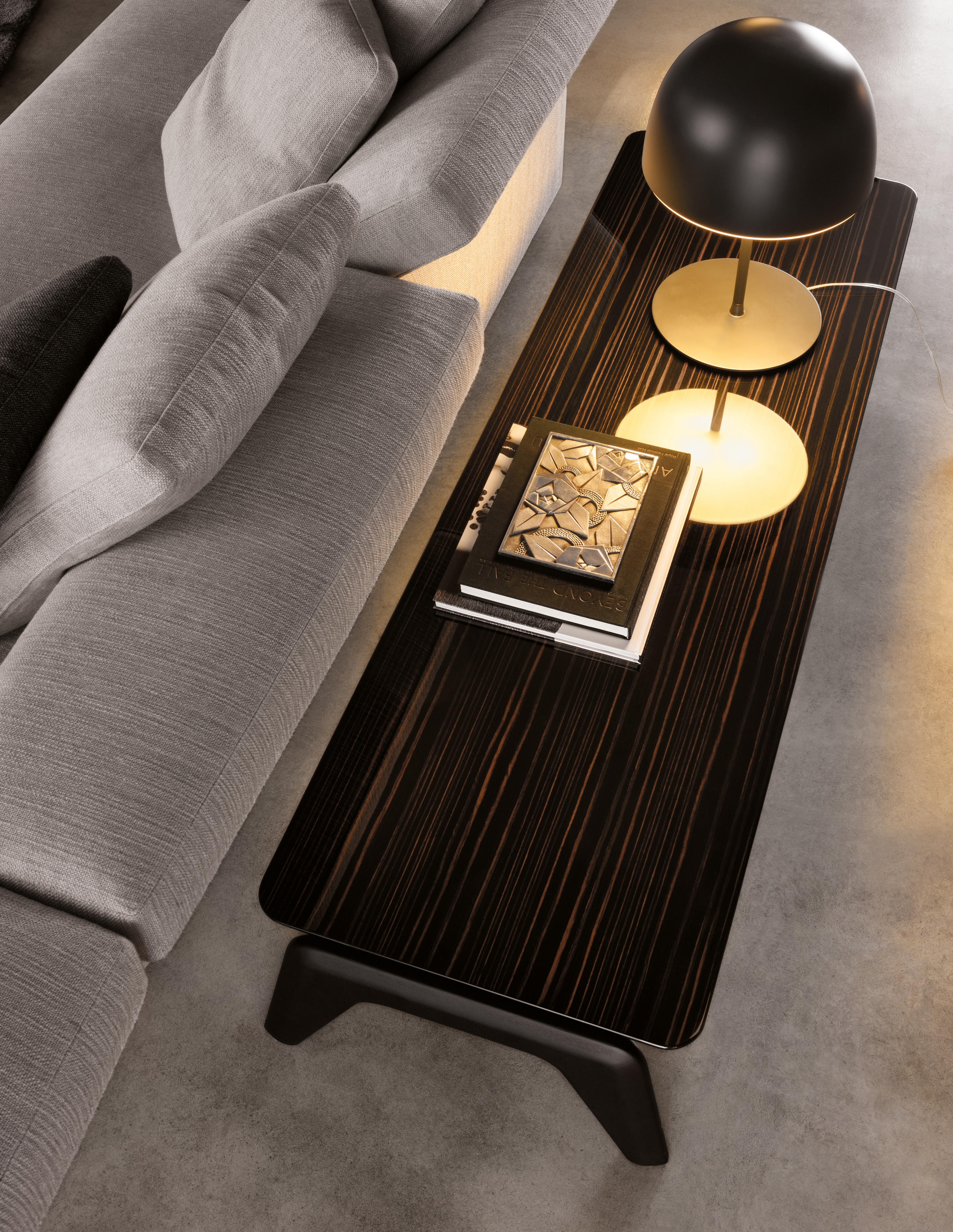 开云（中国） - 桌几|茶几/边几|办公家具|设计师家具|柯克木制条几