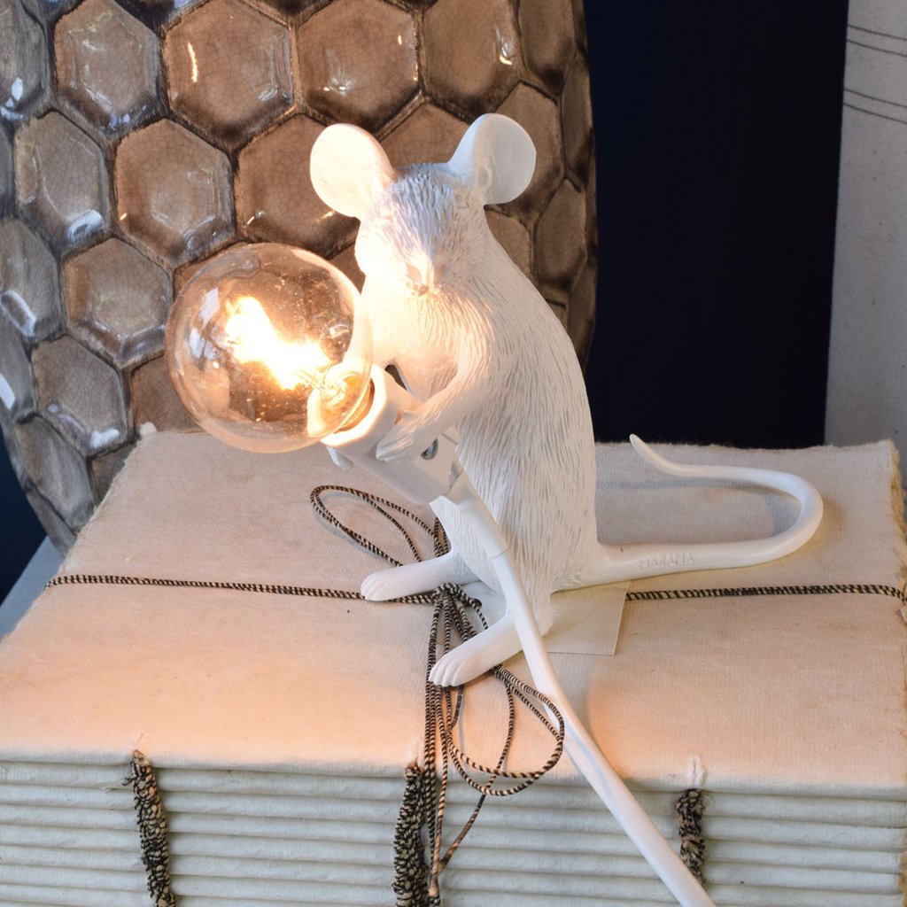 开云（中国） - 灯饰|台灯|办公家具|设计师家具|鼠灯