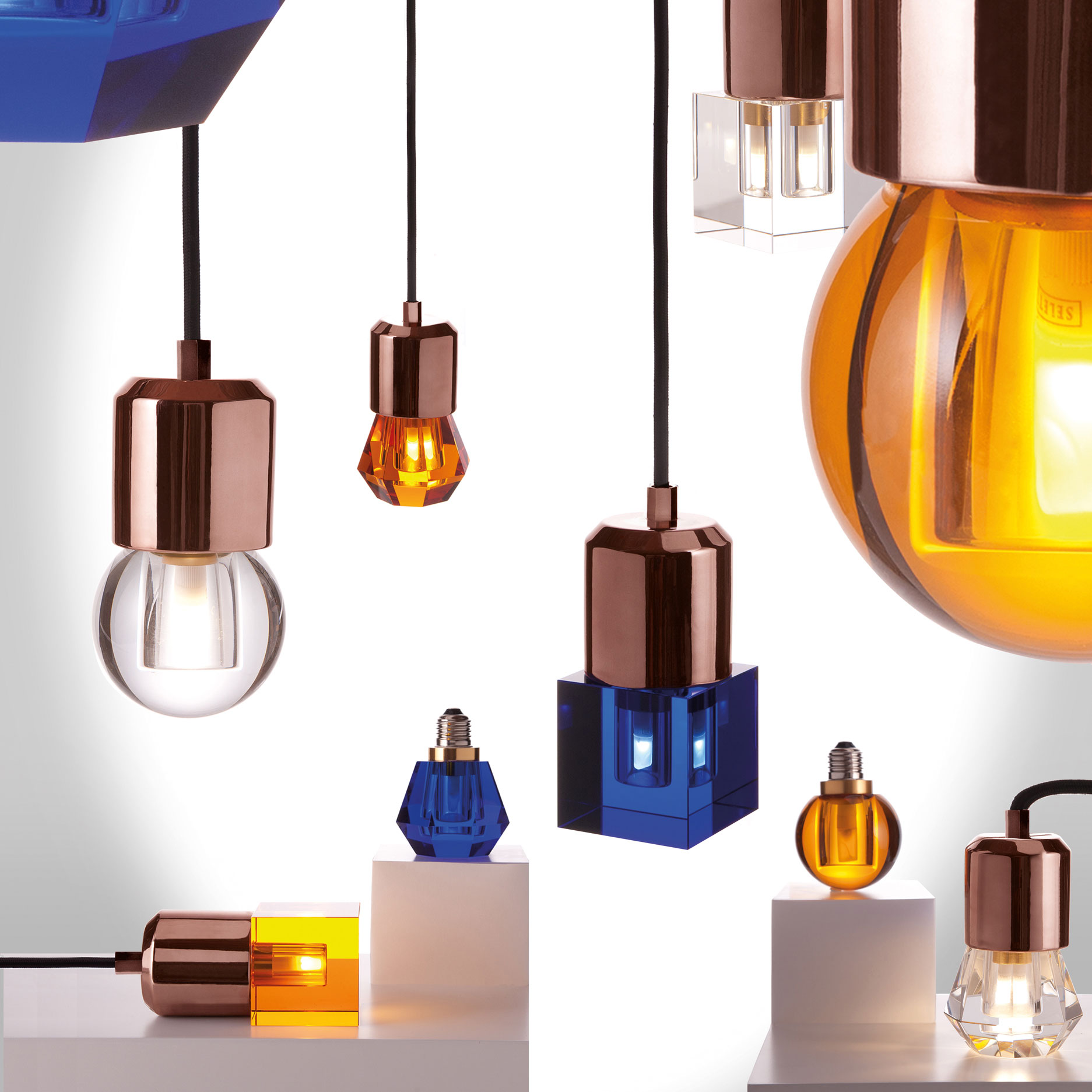 开云（中国） - 灯饰|吊灯|办公家具|设计师家具|水晶灯