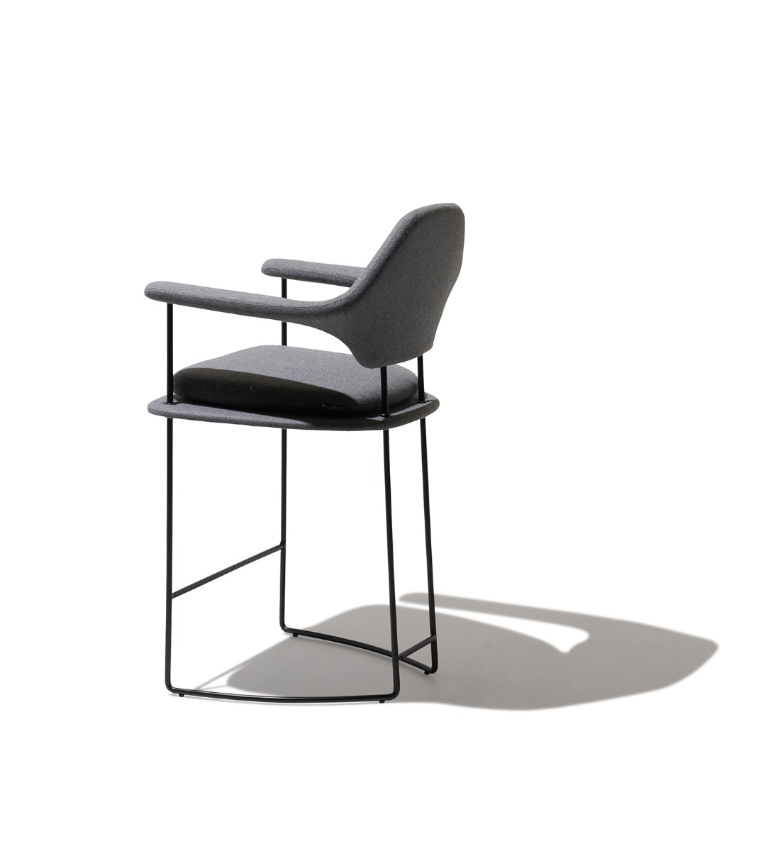 开云（中国） - 坐具|吧椅/凳子|办公家具|设计师家具|Mova吧椅