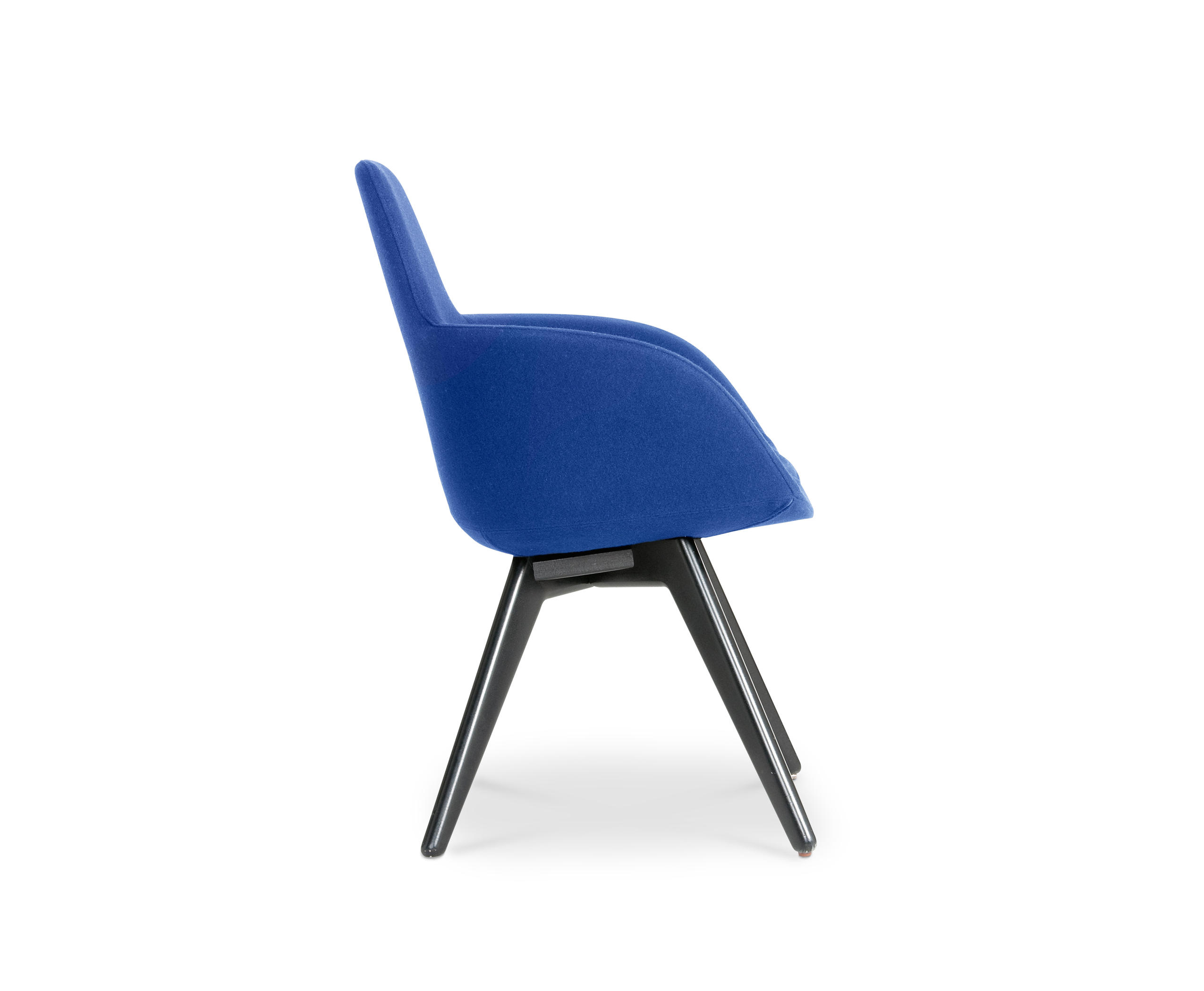 开云（中国） - 坐具|休闲椅|办公家具|设计师家具|勺型高背椅