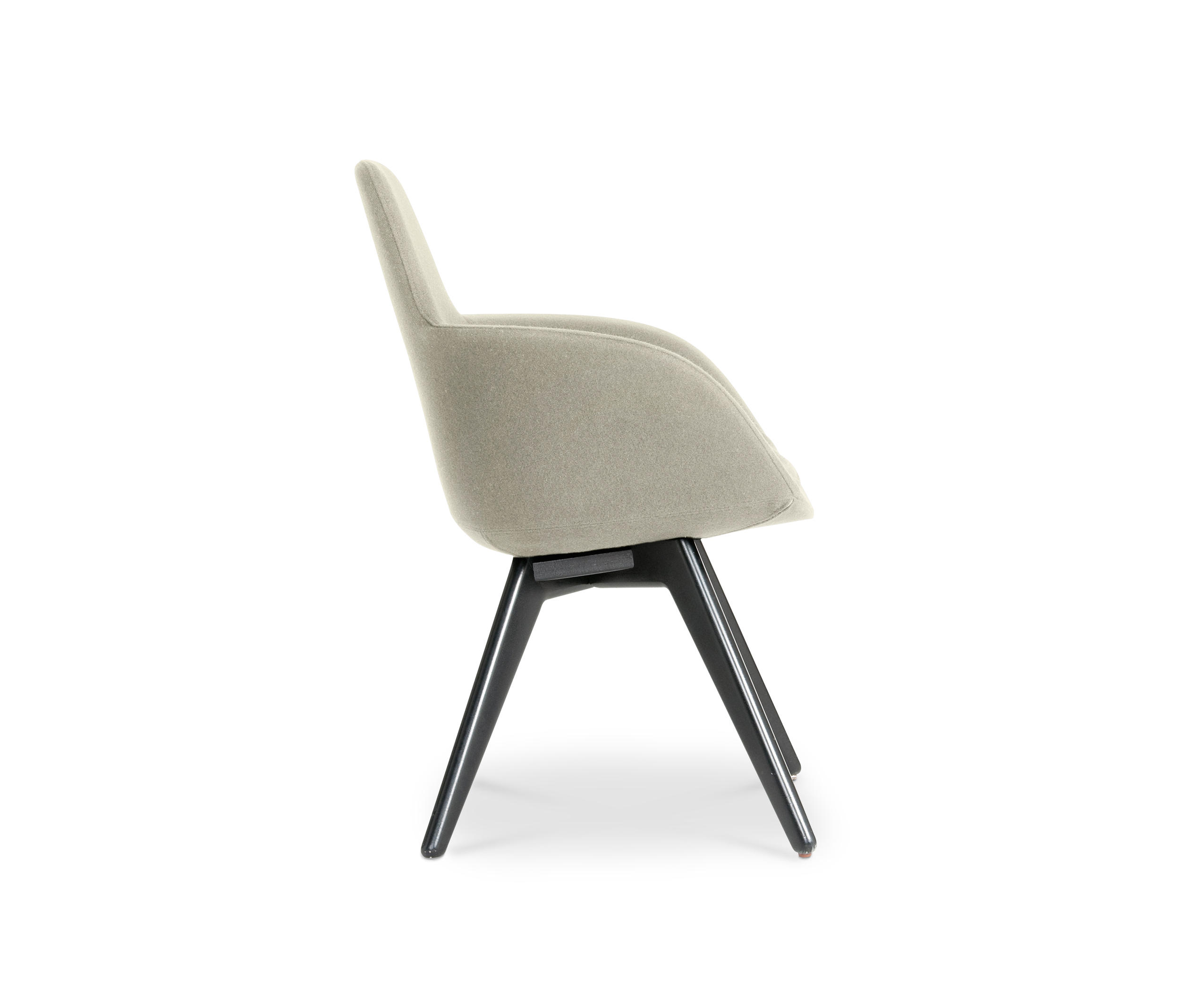 开云（中国） - 坐具|休闲椅|办公家具|设计师家具|勺型高背椅