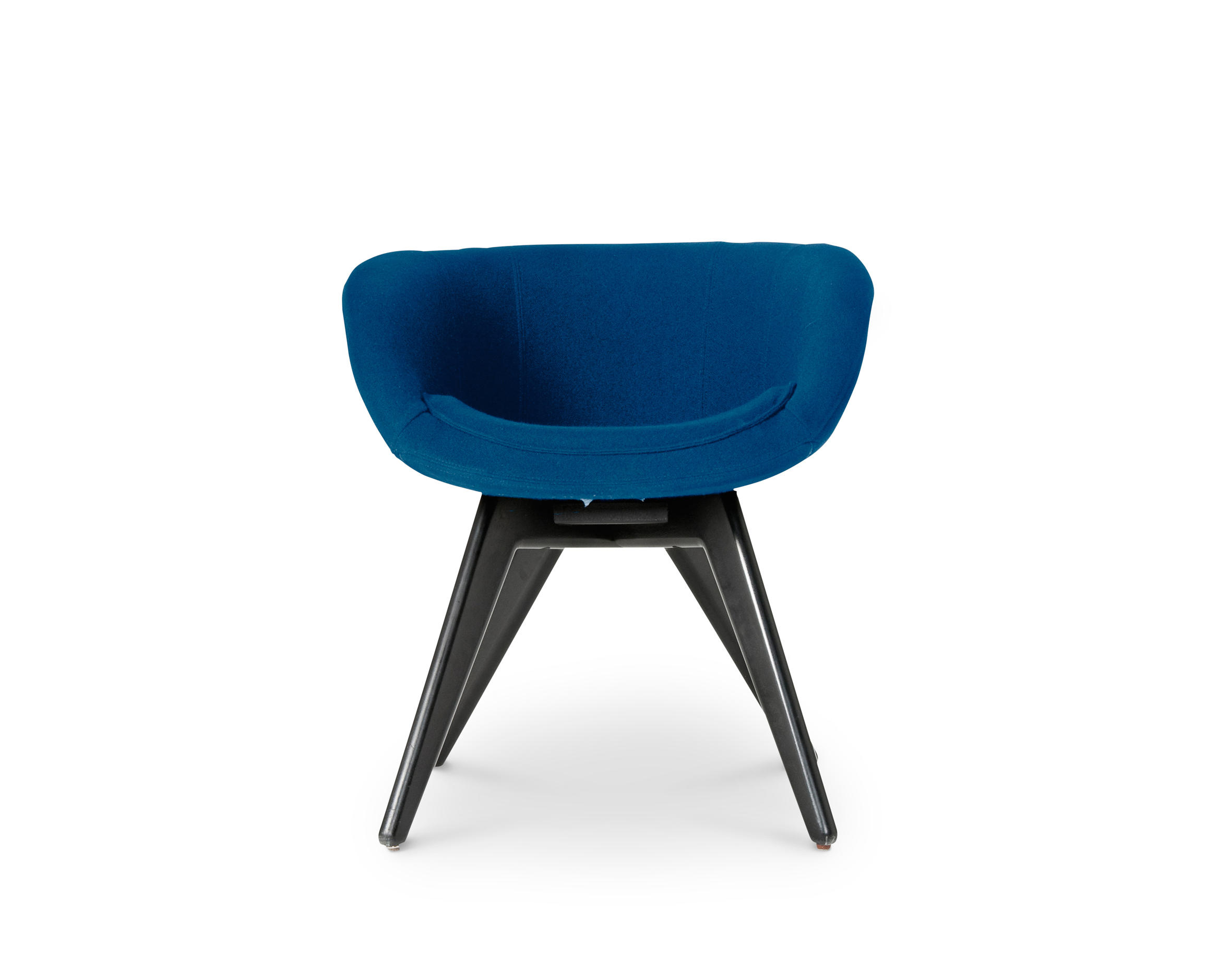 开云（中国） - 坐具|休闲椅|办公家具|设计师家具|勺型低背椅