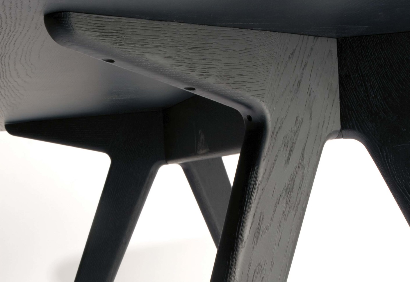 开云（中国） - 桌几|餐桌|办公家具|设计师家具|Slab餐桌