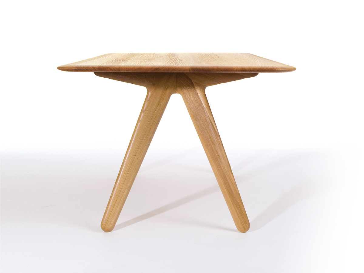 开云（中国） - 桌几|餐桌|办公家具|设计师家具|Slab餐桌