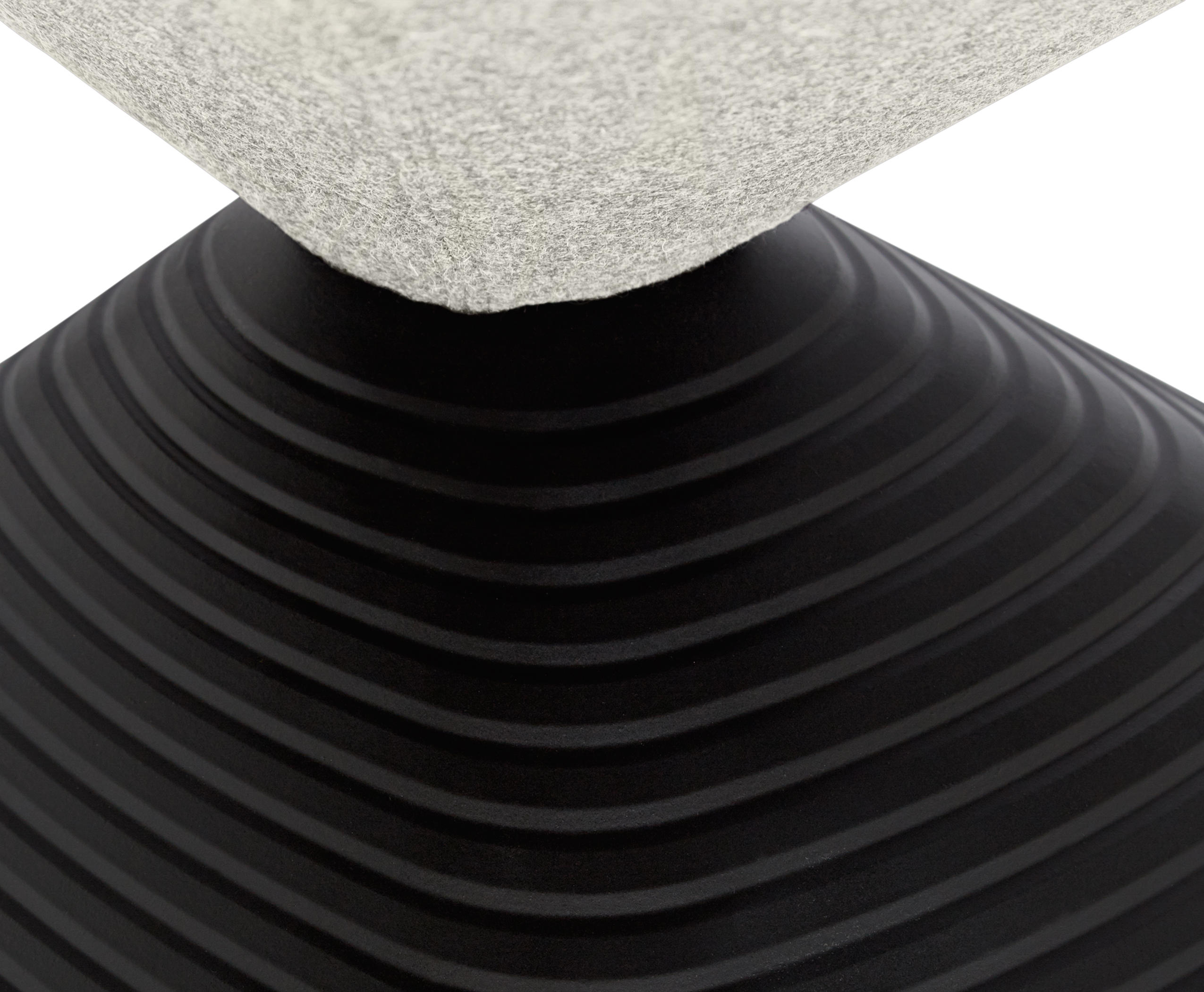 开云（中国） - 坐具|休闲椅|办公家具|设计师家具|枢轴休闲椅