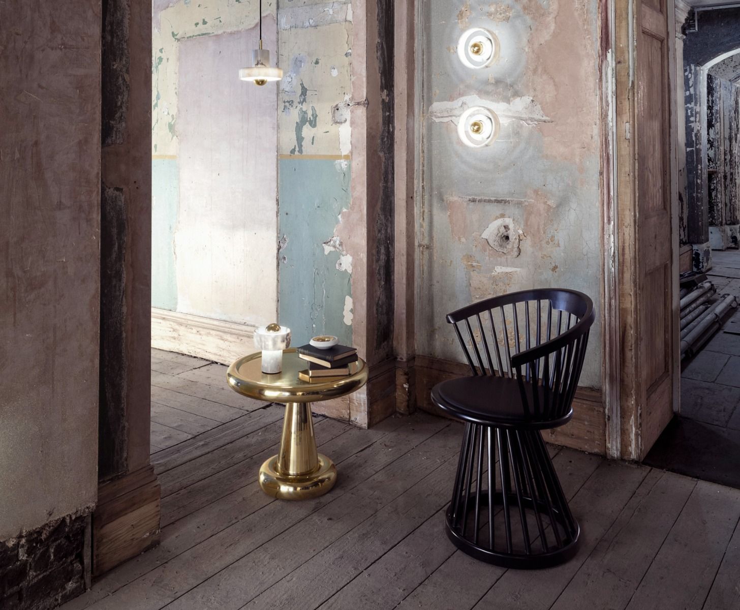 开云（中国） - 桌几|茶几/边几|办公家具|设计师家具|旋转矮桌