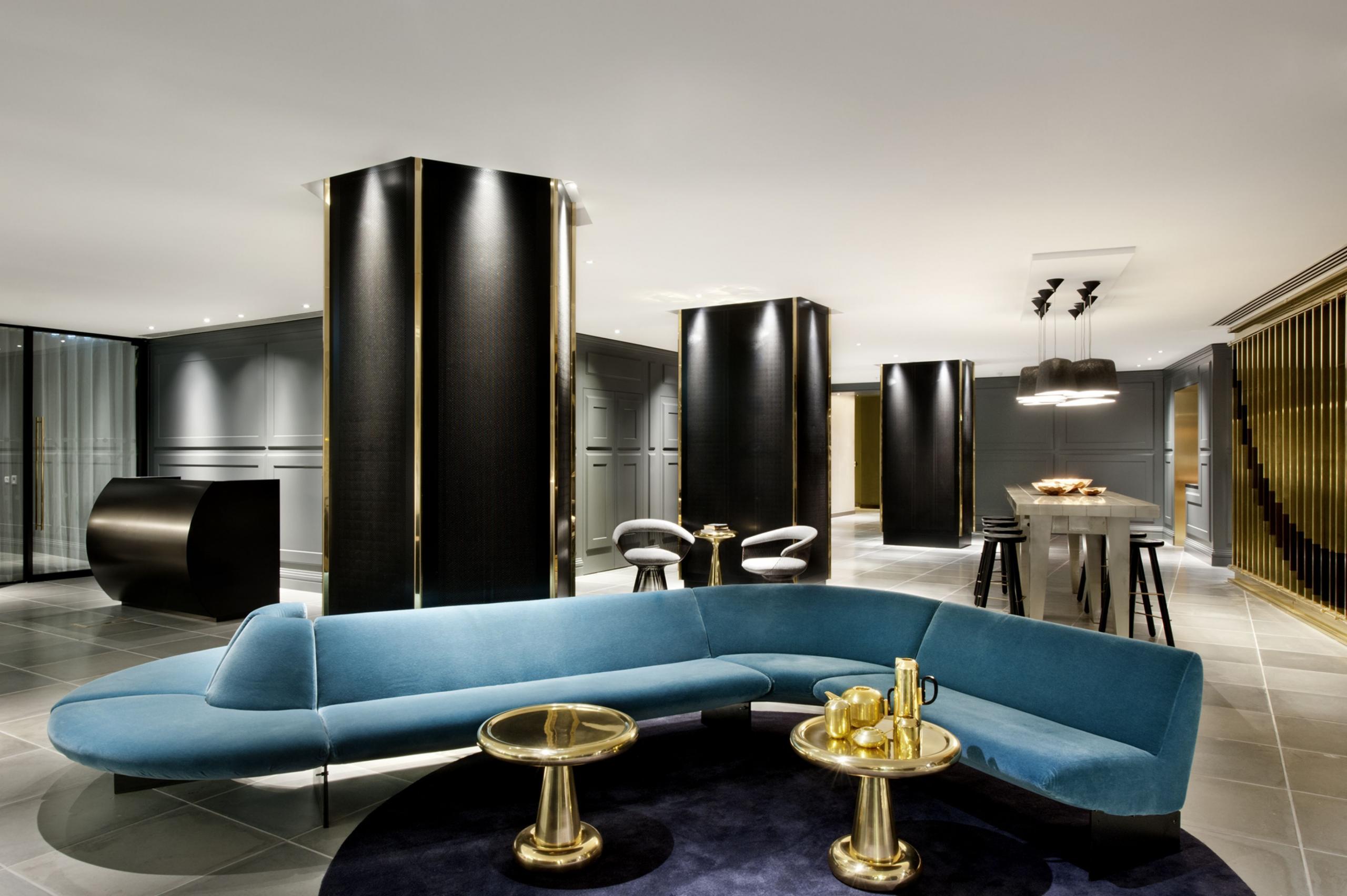 开云（中国） - 桌几|茶几/边几|办公家具|设计师家具|旋转矮桌