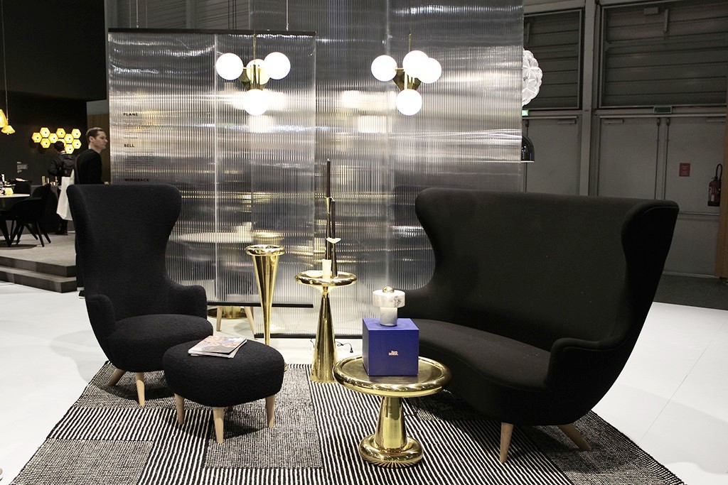 开云（中国） - 附件|花器|办公家具|设计师家具|旋转香槟杯