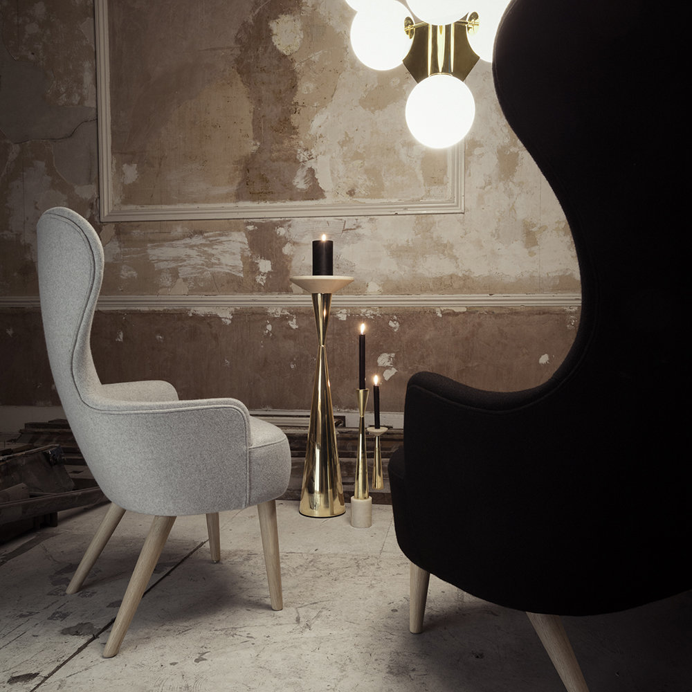 开云（中国） - 附件|饰品|办公家具|设计师家具|石头黄铜烛台