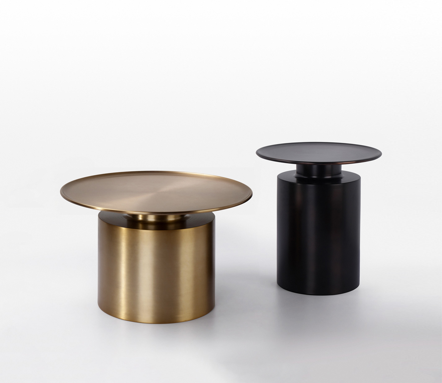 开云（中国） - 桌几|茶几/边几|办公家具|设计师家具|水桶系列茶几