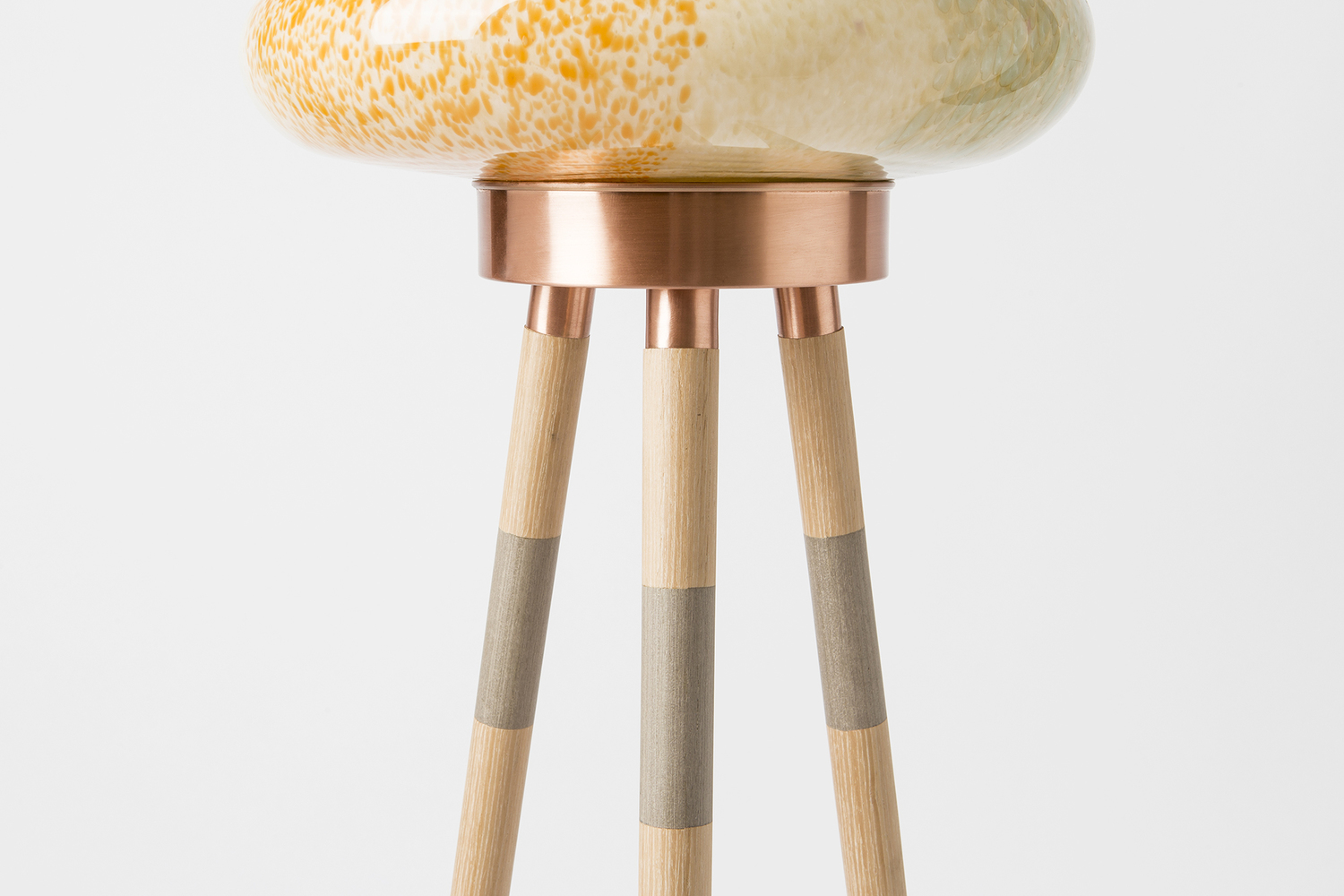 开云（中国） - 灯饰|落地灯|办公家具|设计师家具|Colmena落地灯