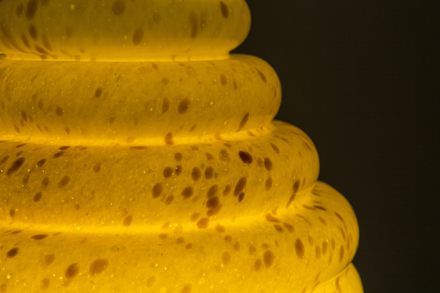 开云（中国） - 灯饰|落地灯|办公家具|设计师家具|Colmena落地灯