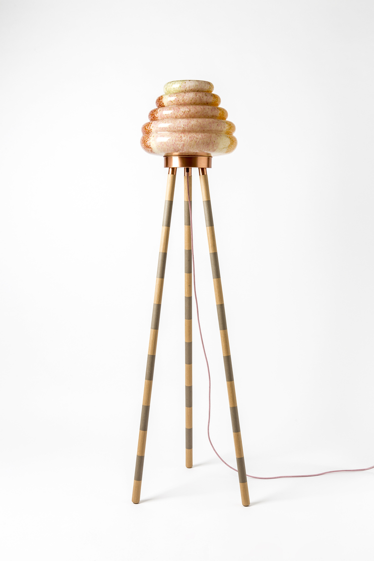 开云（中国） - 灯饰|落地灯|办公家具|设计师家具|Colmena落地灯