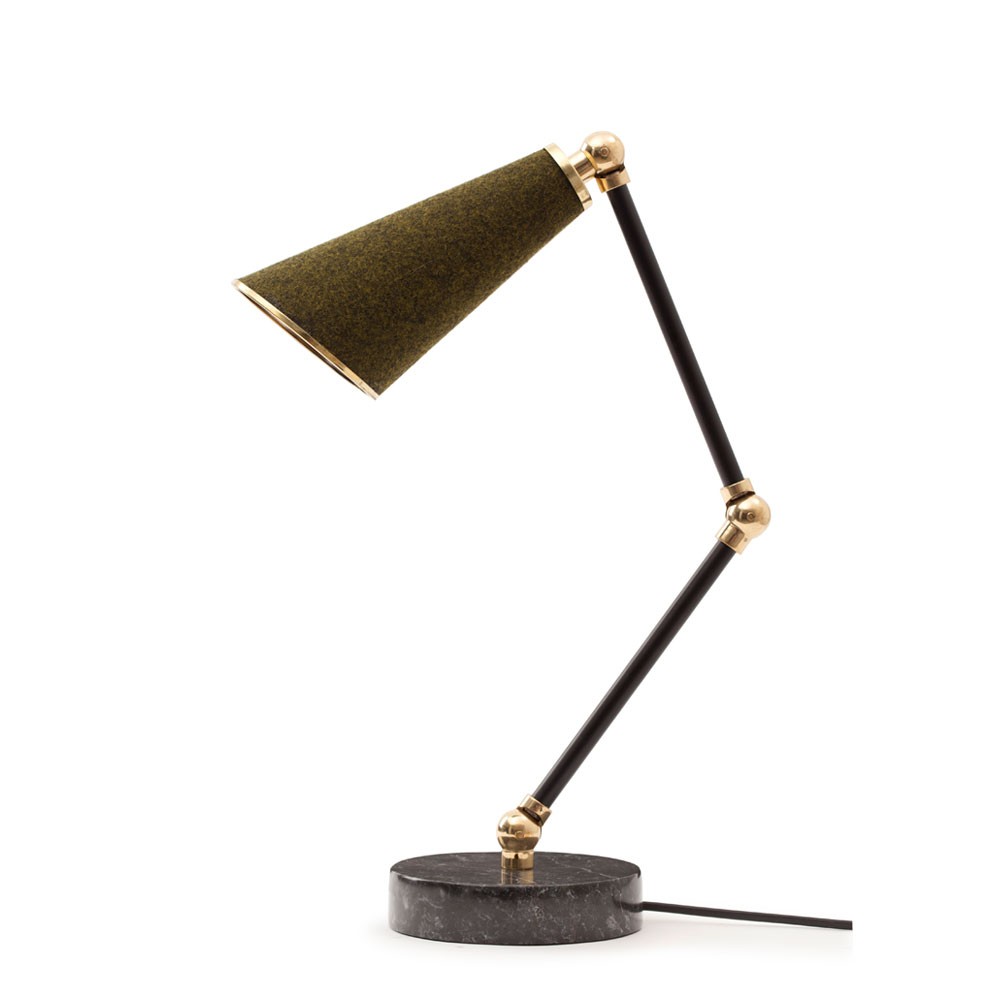 开云（中国） - 灯饰|台灯|办公家具|设计师家具|兰特纳台灯