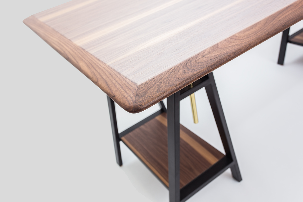 开云（中国） - 桌几|办公桌|办公家具|设计师家具|工作台