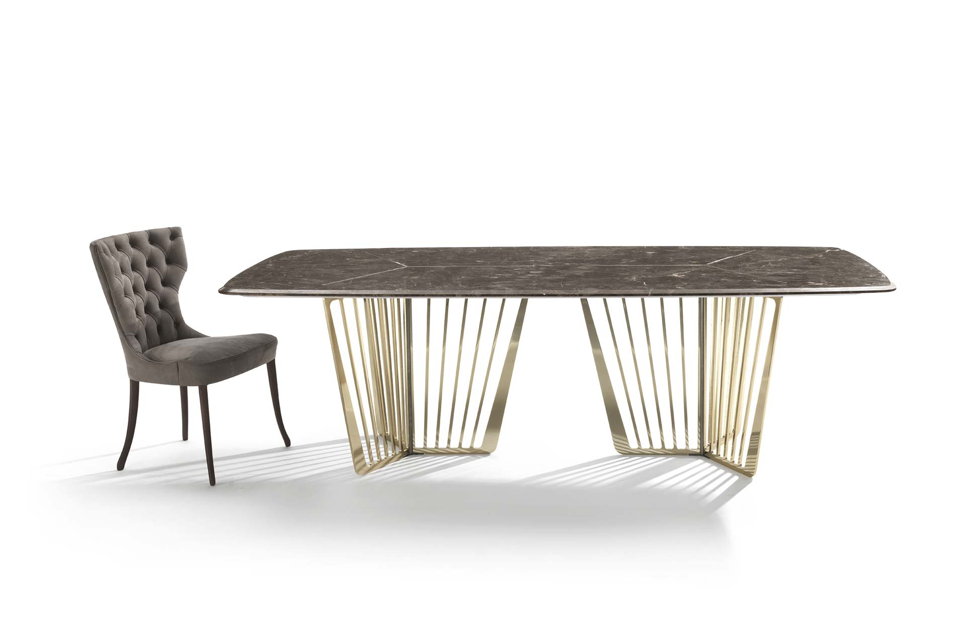 开云（中国） - 桌几|餐桌|办公家具|设计师家具|ALFIERI 餐桌