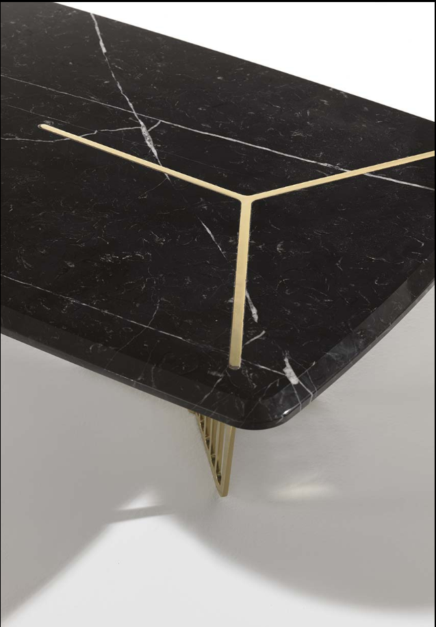 开云（中国） - 桌几|餐桌|办公家具|设计师家具|ALFIERI 餐桌