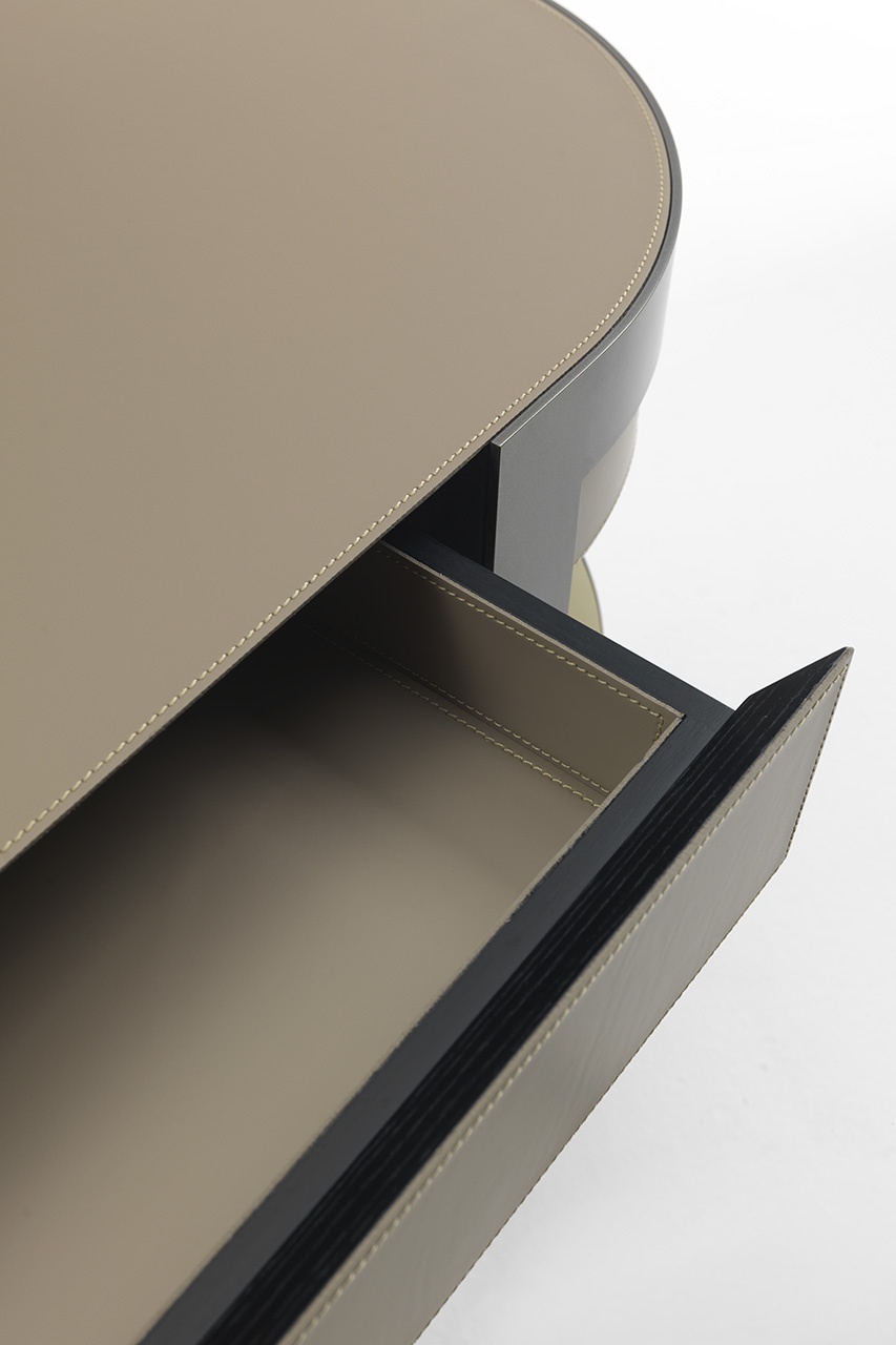 开云（中国） - 卧室|梳妆台/凳|办公家具|设计师家具|BIFF 梳妆台