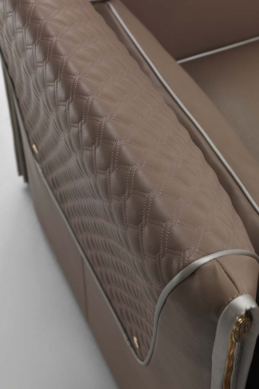 开云（中国） - 坐具|沙发|办公家具|设计师家具|Clivio 沙发