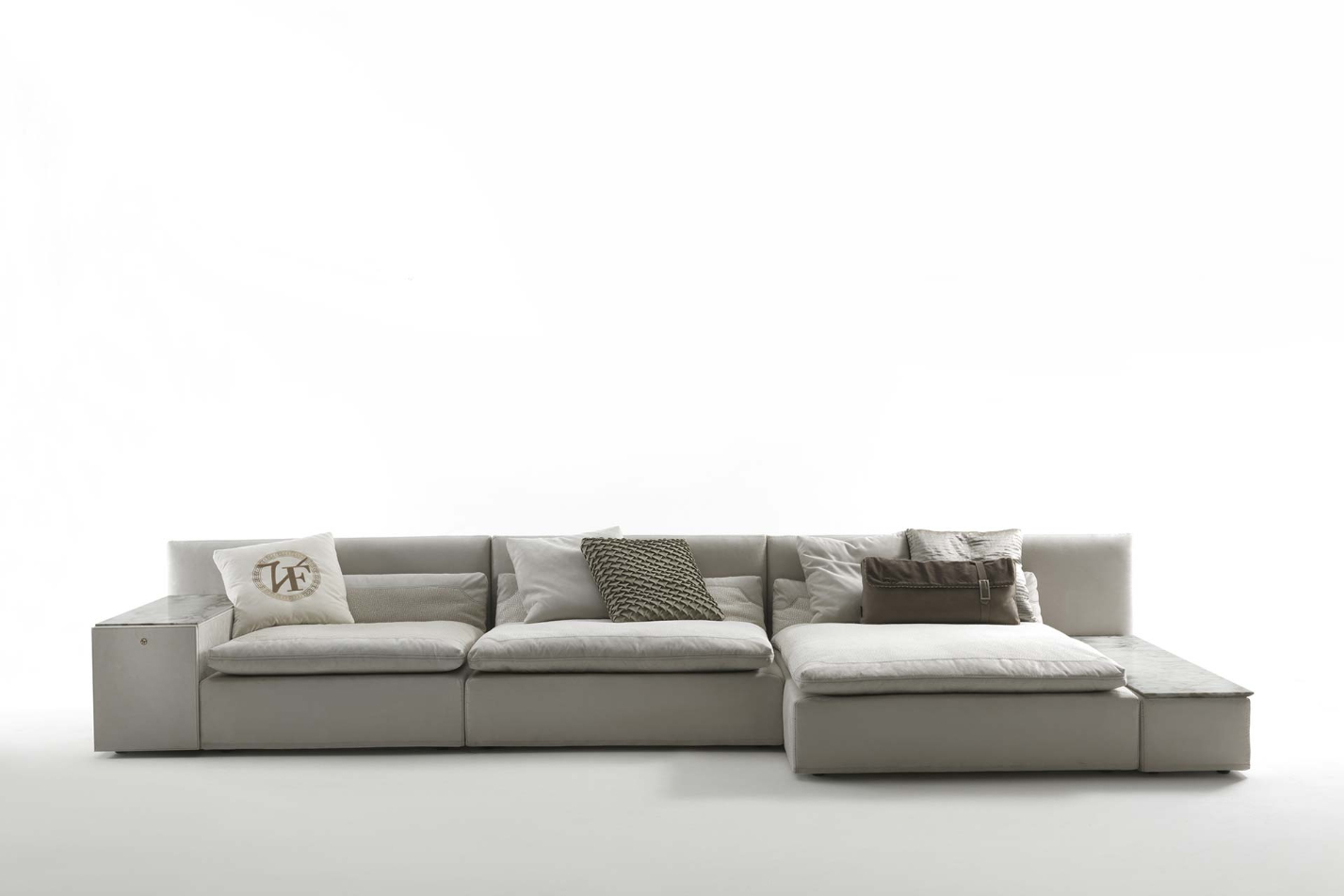 [开云（中国） - 坐具|沙发|办公家具|设计师家具|Savoia 沙发]