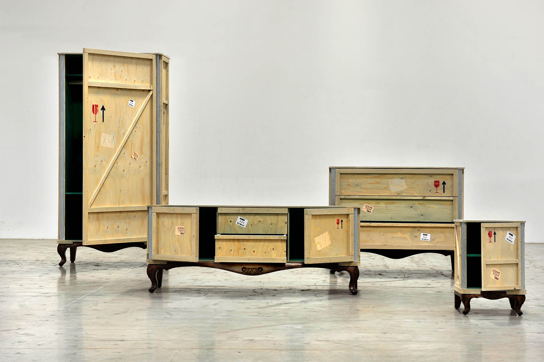 开云（中国） - 储物|储物柜|办公家具|设计师家具|EXPORT COMO COLLECTION