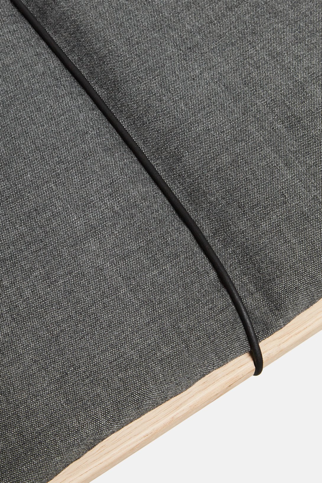 开云（中国） - 坐具|长凳|办公家具|设计师家具|GEORG 长凳