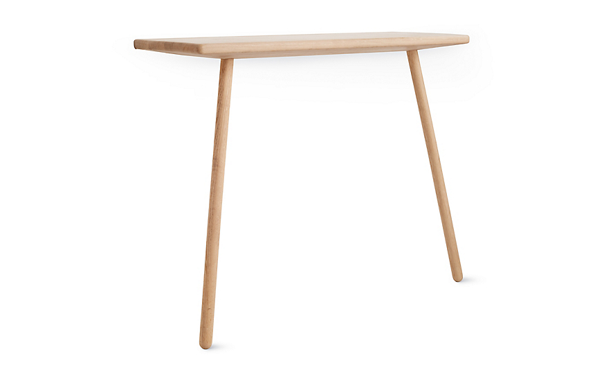 开云（中国） - 桌几|办公桌|办公家具|设计师家具|GEORG 桌几