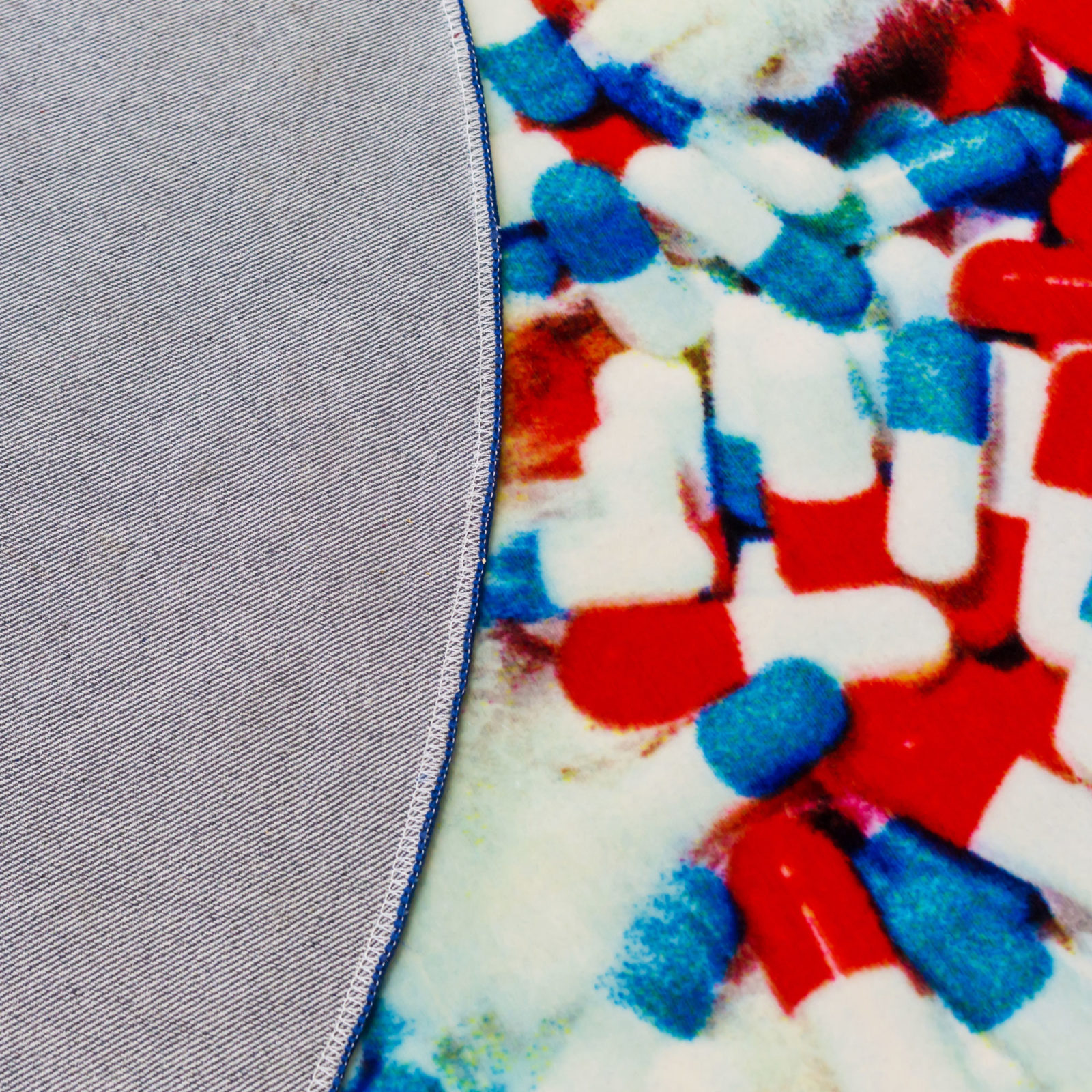 开云（中国） - 附件|地毯|办公家具|设计师家具|RUG cat