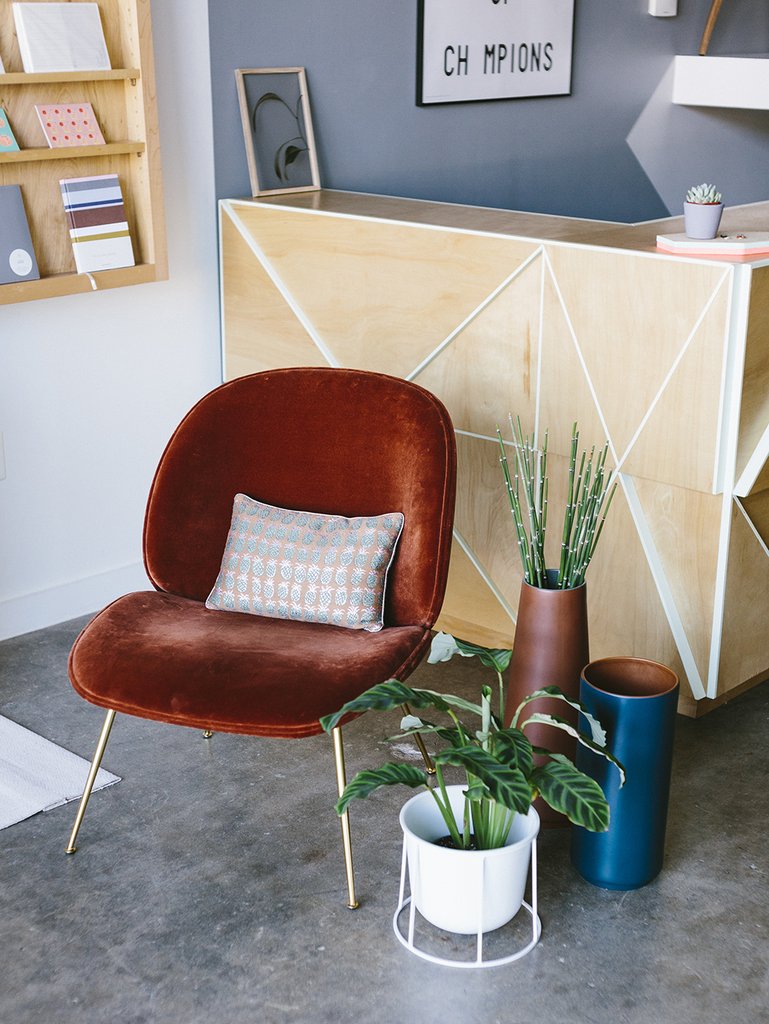 开云（中国） - 坐具|休闲椅|办公家具|设计师家具|甲壳虫休闲椅