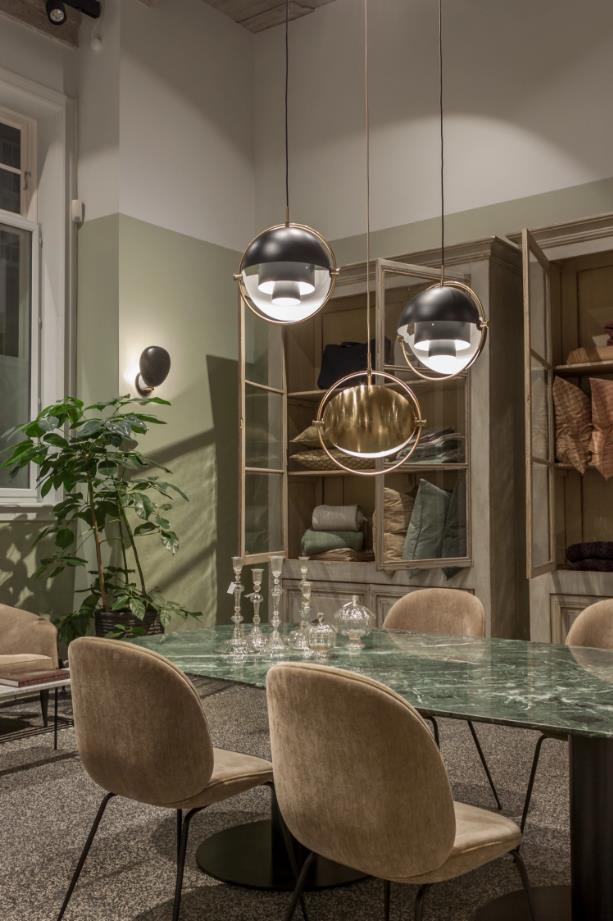 开云（中国） - 坐具|餐椅|办公家具|设计师家具|甲壳虫餐椅