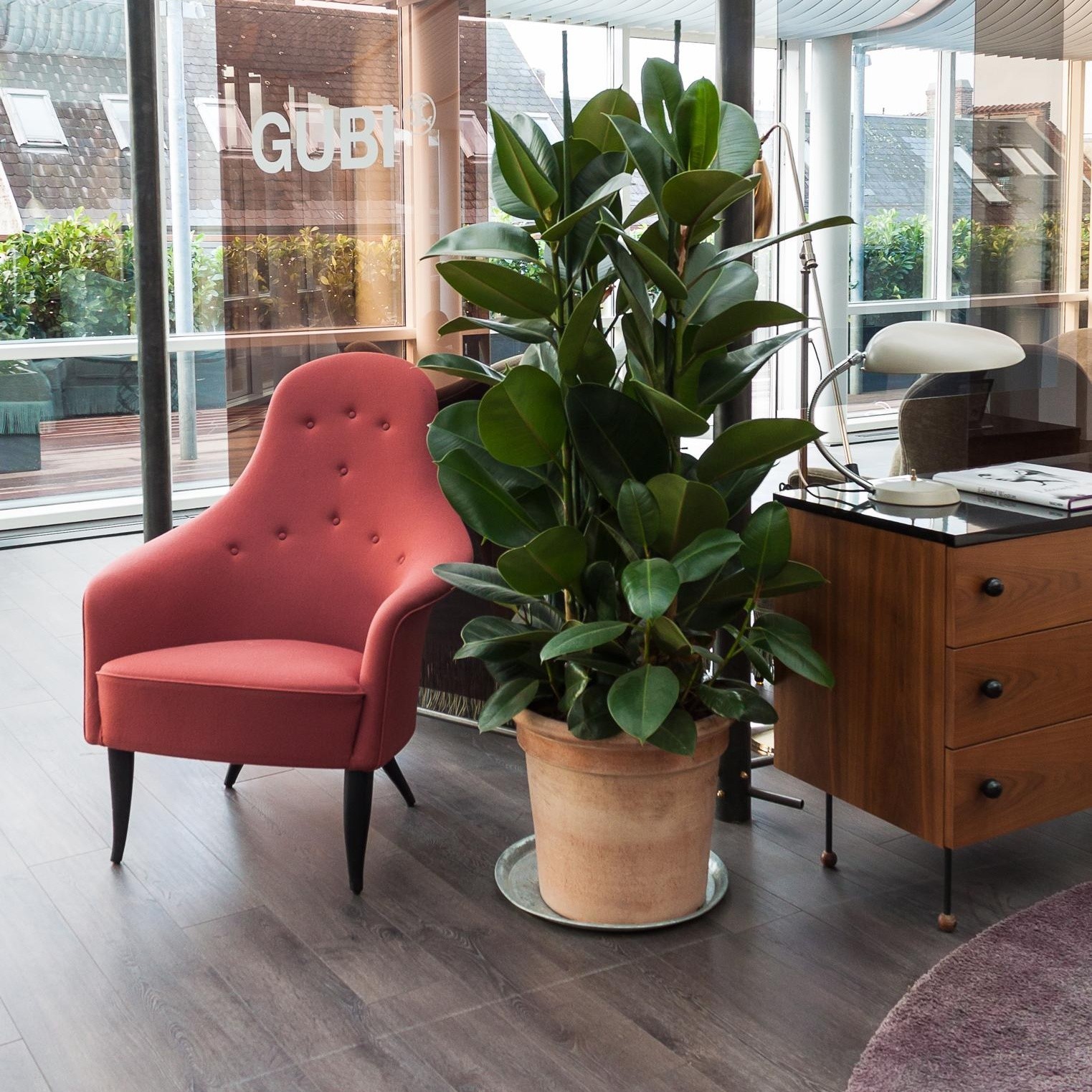 开云（中国） - 坐具|休闲椅|办公家具|设计师家具|Paradiset伊娃&亚当休闲椅