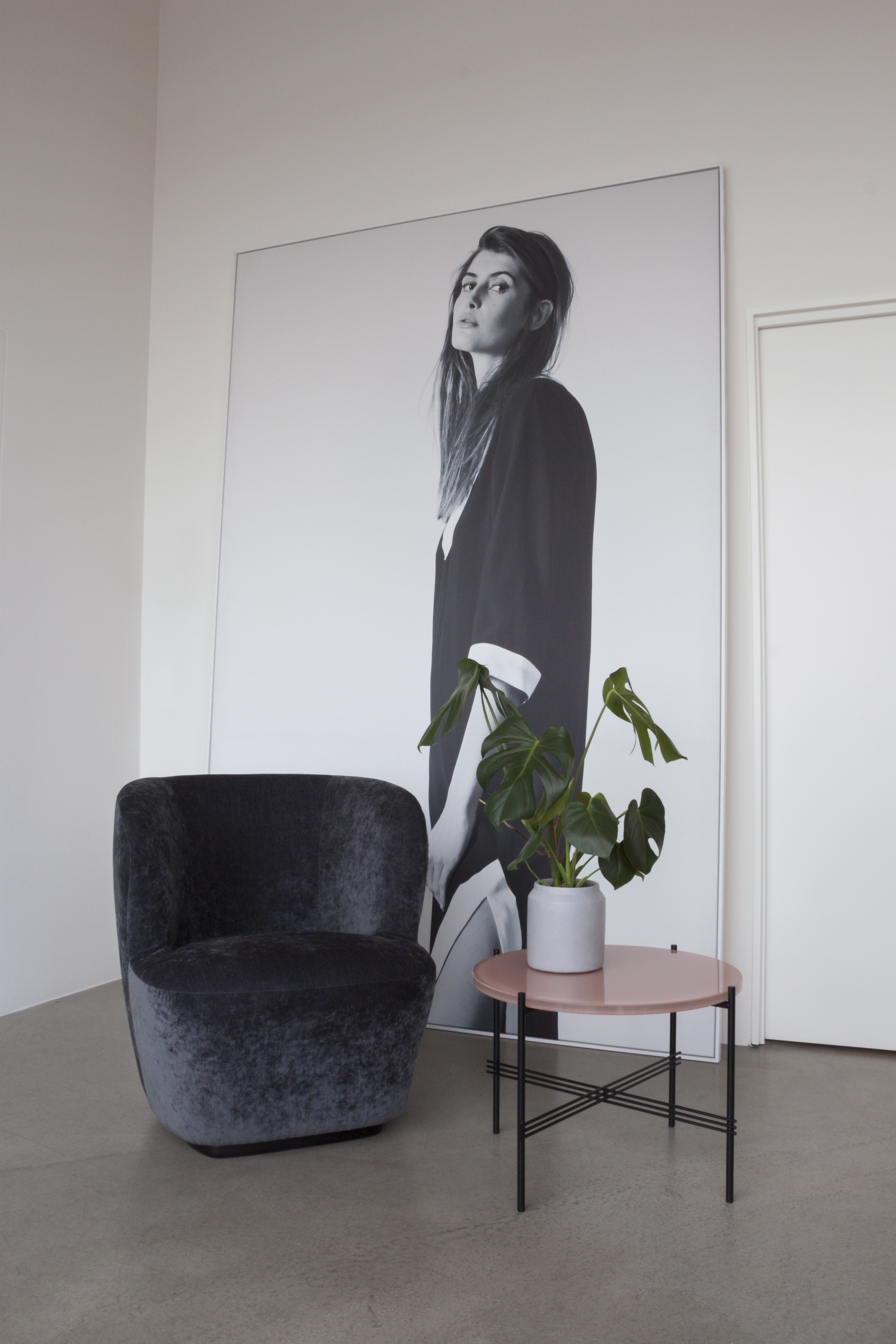 开云（中国） - 桌几|咖啡桌|办公家具|设计师家具|TS咖啡桌